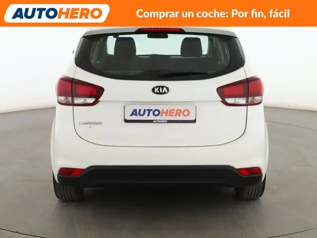 Kia Carens view 5