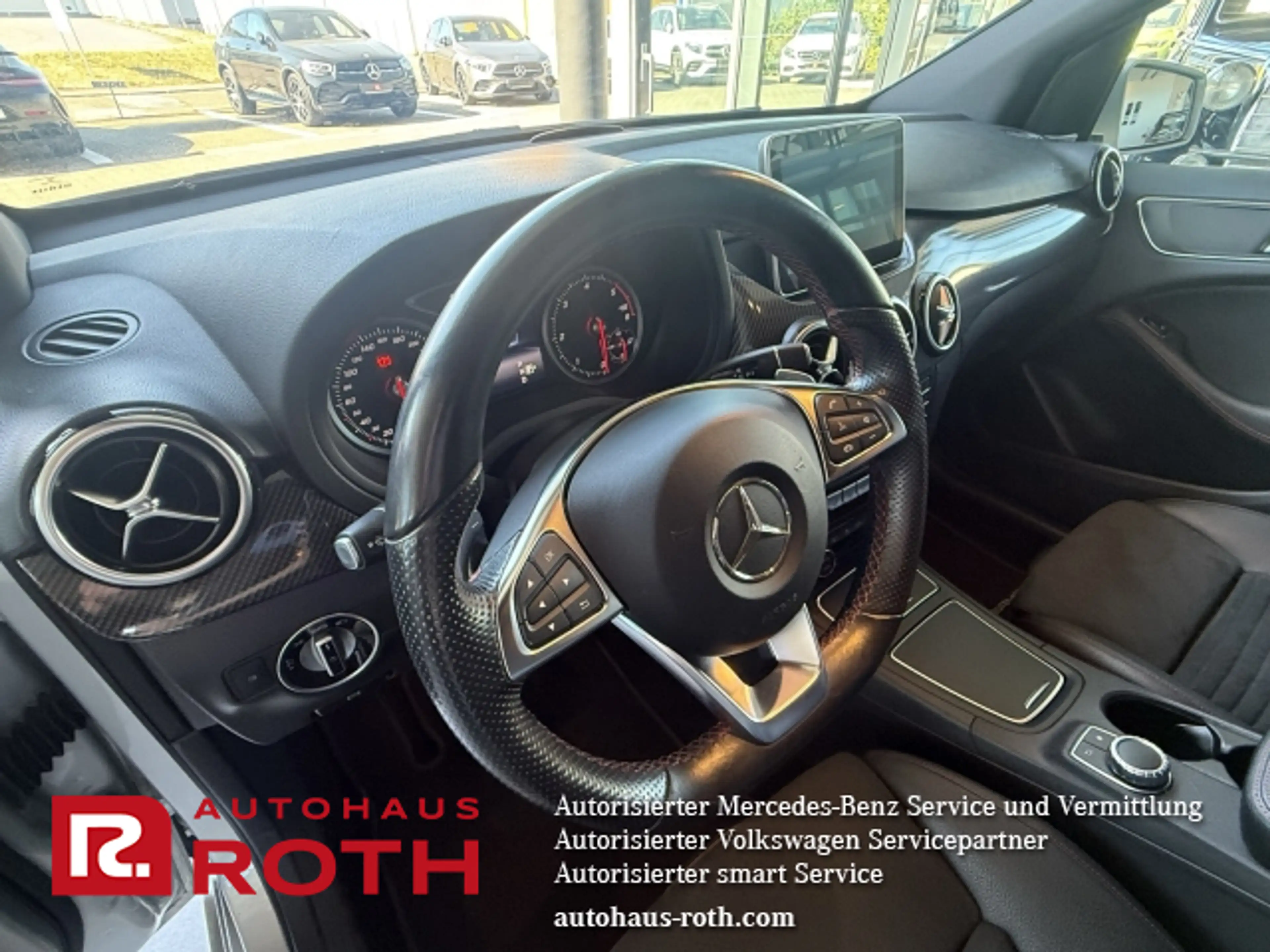 Mercedes-Benz B 220 B 220 d 4M COMAND Standheizung AMG Memory AHK LED — photo 14