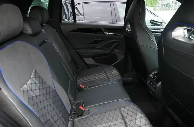 Volkswagen Tiguan view 7
