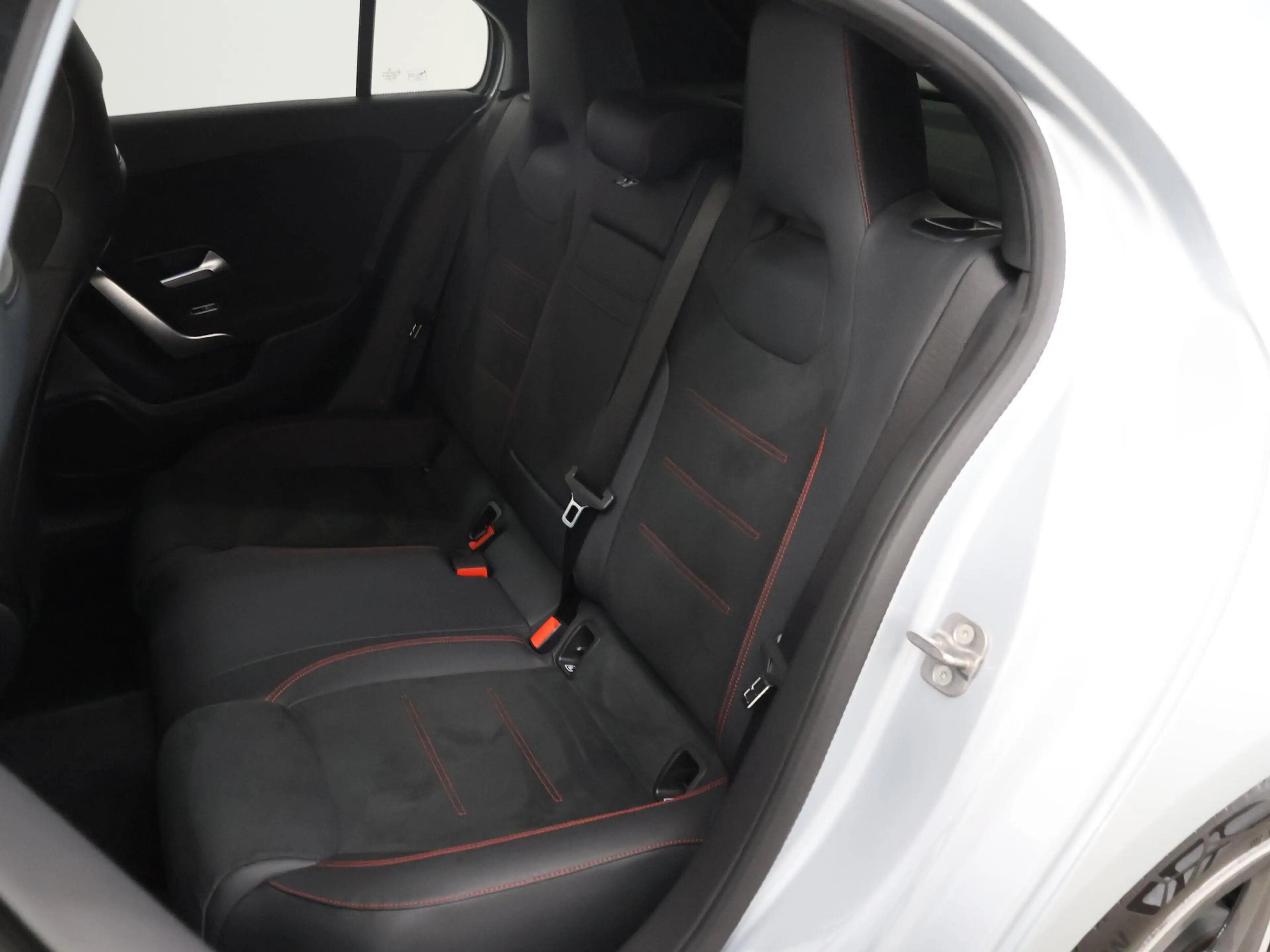 Mercedes-Benz A 180 Star Edition AMG Line | Panoramadak | Trekhaak | C — photo 11