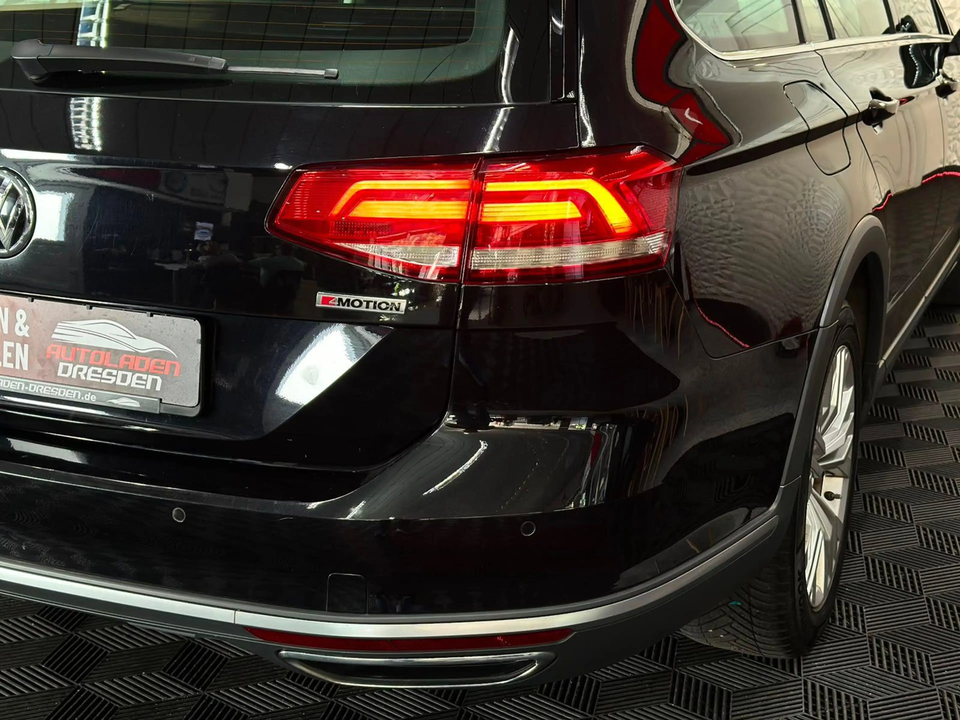 Volkswagen Passat Alltrack 2.0TDI ACC#LED#MASSAGE#CAM#AHK — photo 11