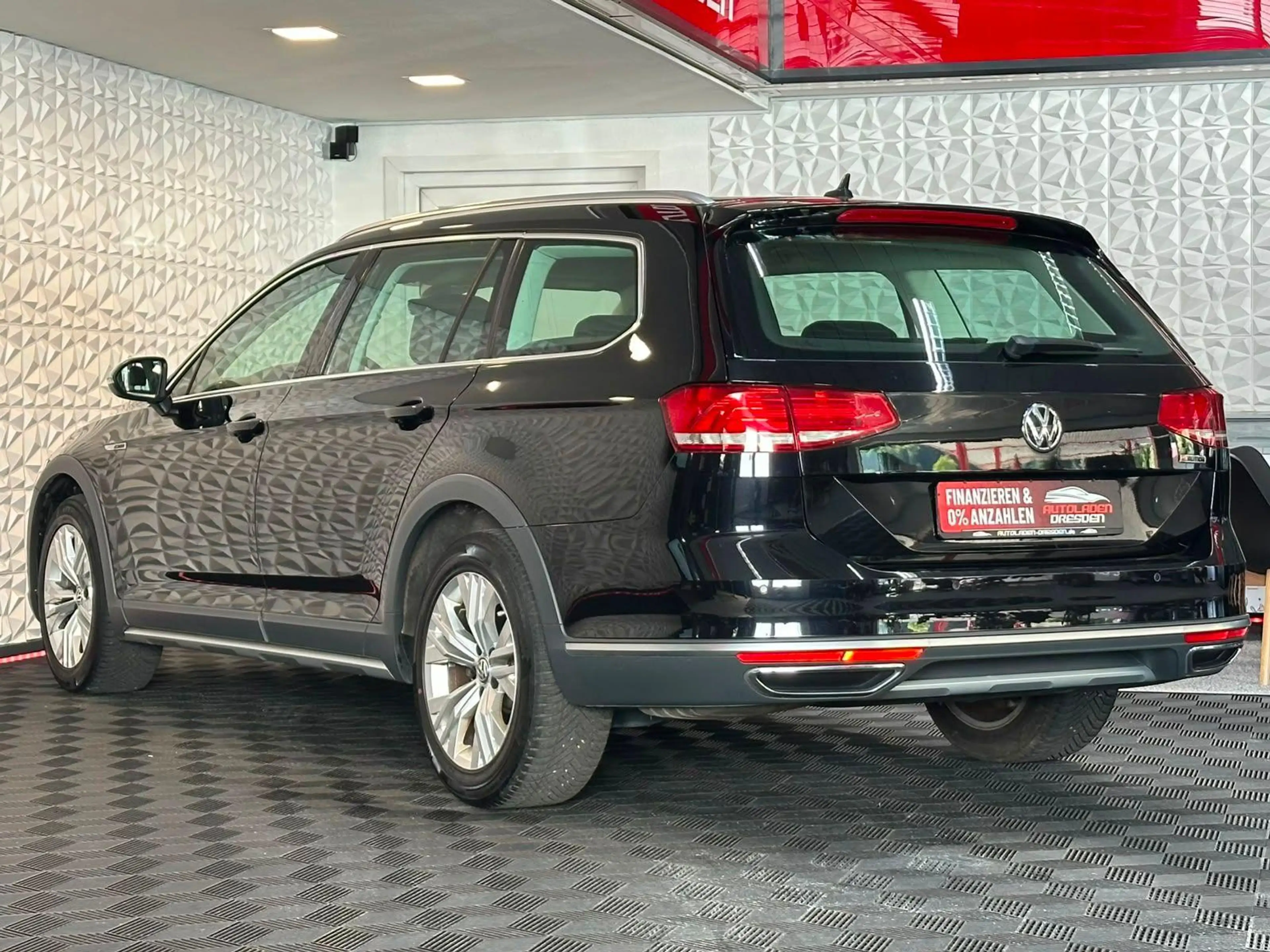 Volkswagen Passat Alltrack 2.0TDI ACC#LED#MASSAGE#CAM#AHK — photo 5