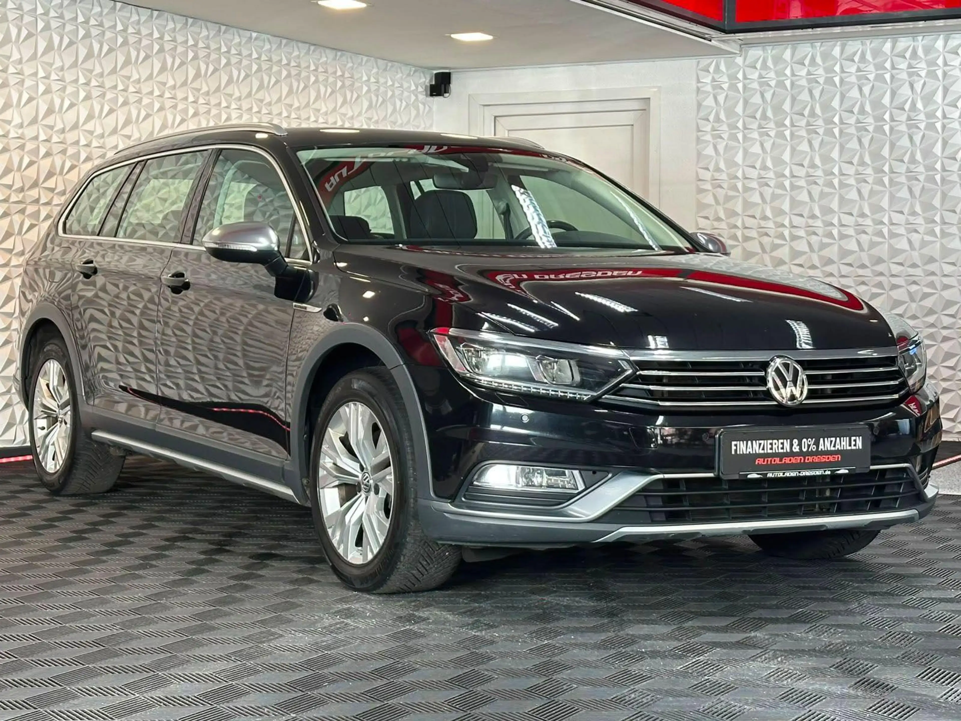 Volkswagen Passat Alltrack 2.0TDI ACC#LED#MASSAGE#CAM#AHK — photo 2