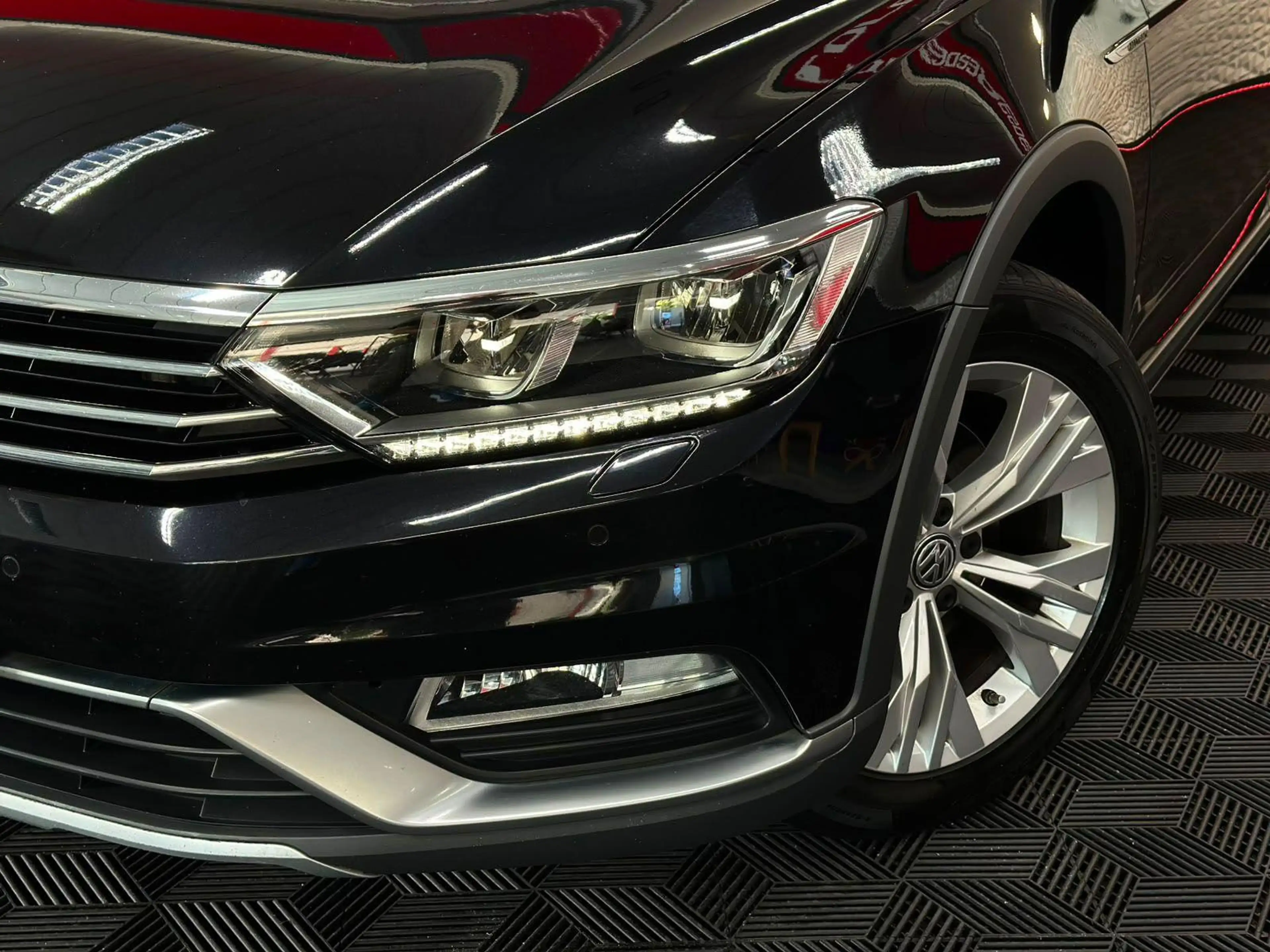 Volkswagen Passat Alltrack 2.0TDI ACC#LED#MASSAGE#CAM#AHK — photo 10