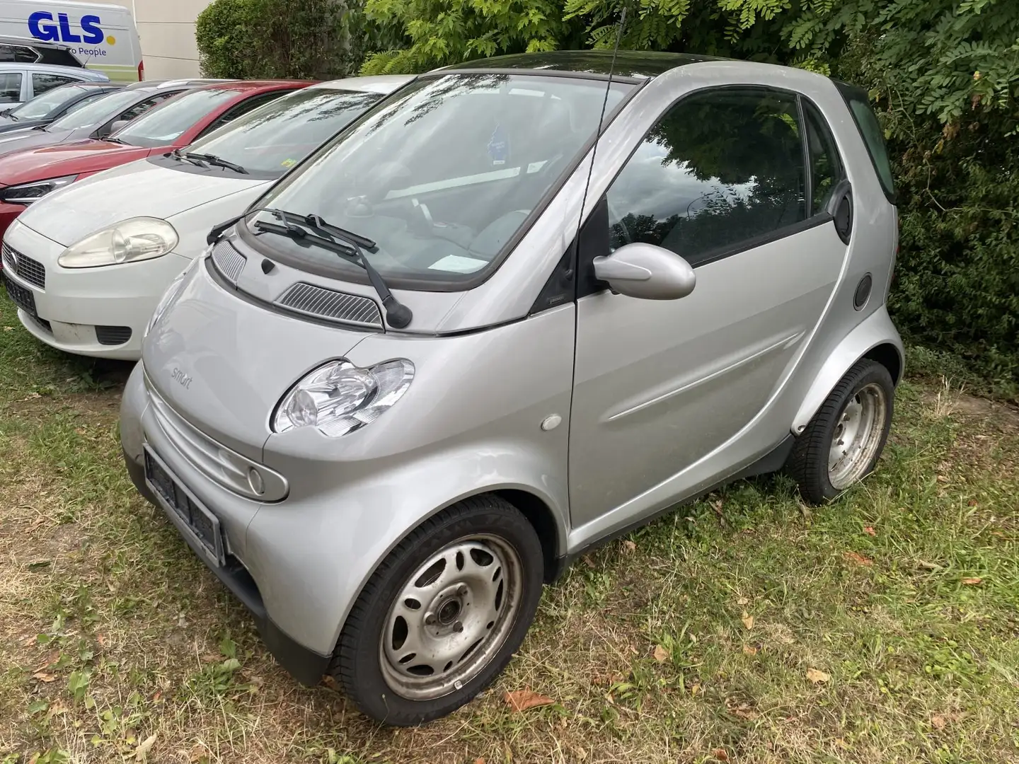 smart forTwo HU 06/26 Silber - 2