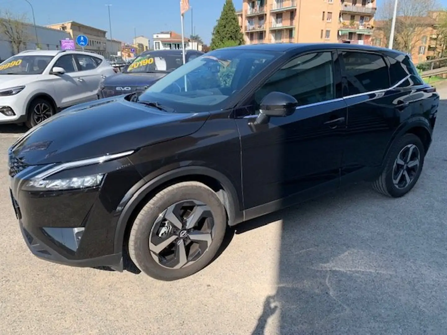 Nissan Qashqai Qashqai 1.3 mhev Business 2wd 140cv-soli 14.000km! Zwart - 2