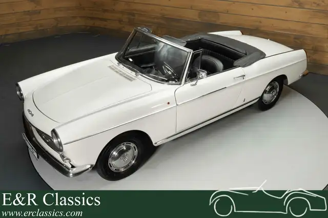 Peugeot 404 Cabriolet | Zeer Goede Staat | 1966
