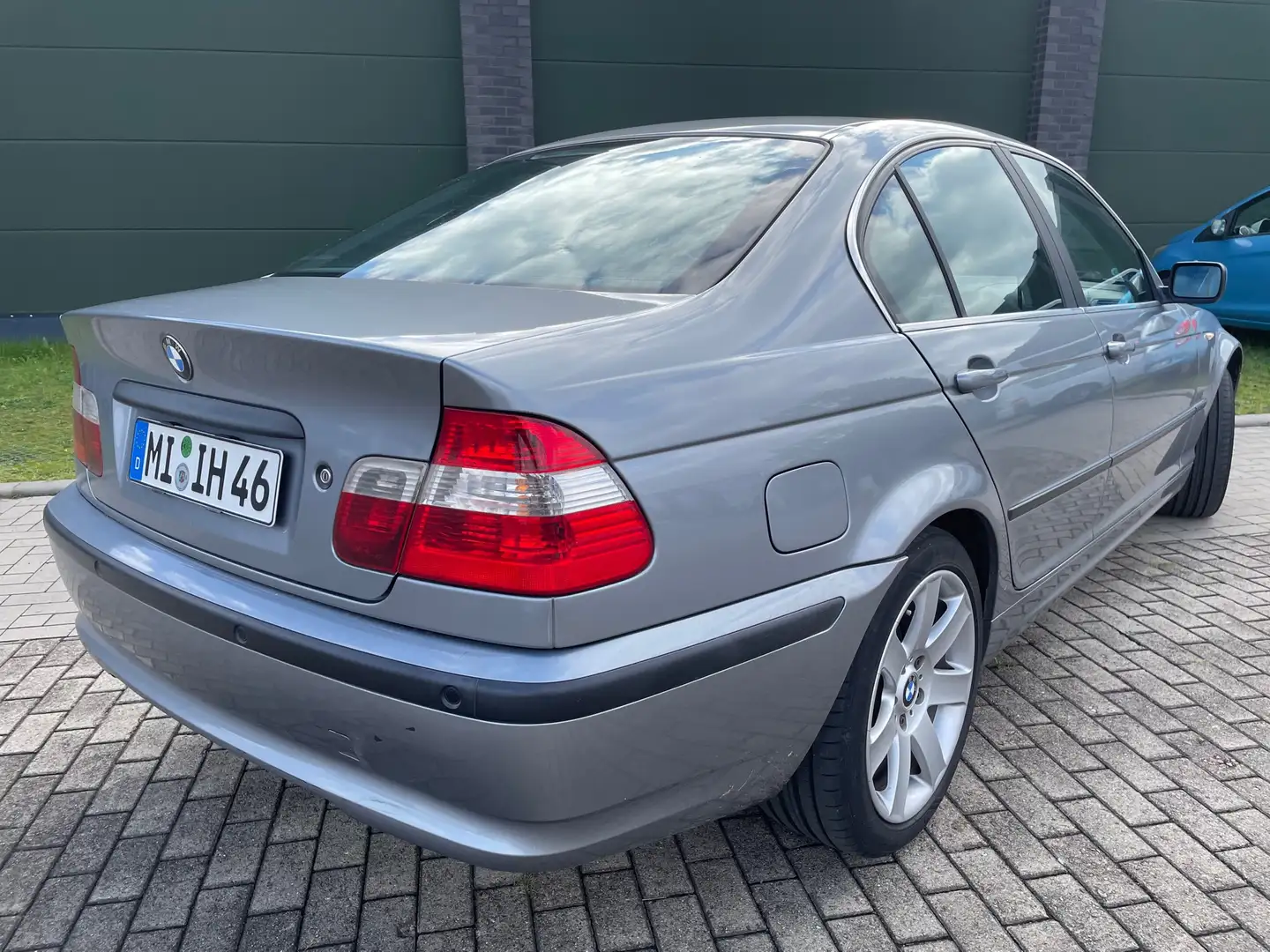 BMW 318 318i Edition Lifestyle Сірий - 2