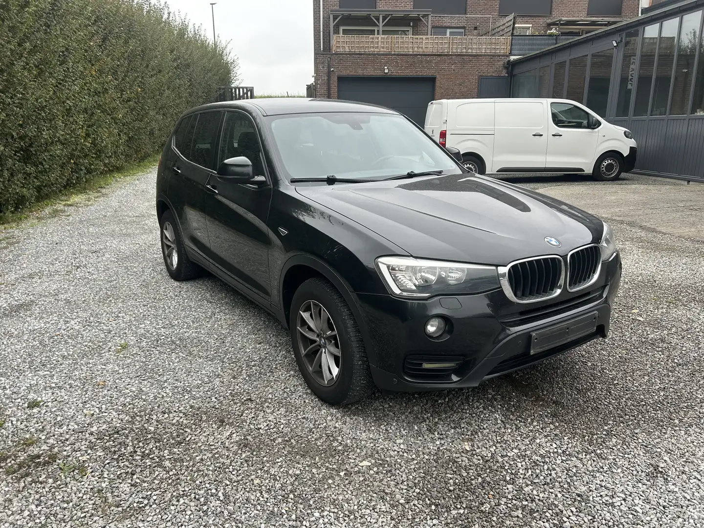 BMW X3 X3 2.0 dA sDrive18 Noir - 1