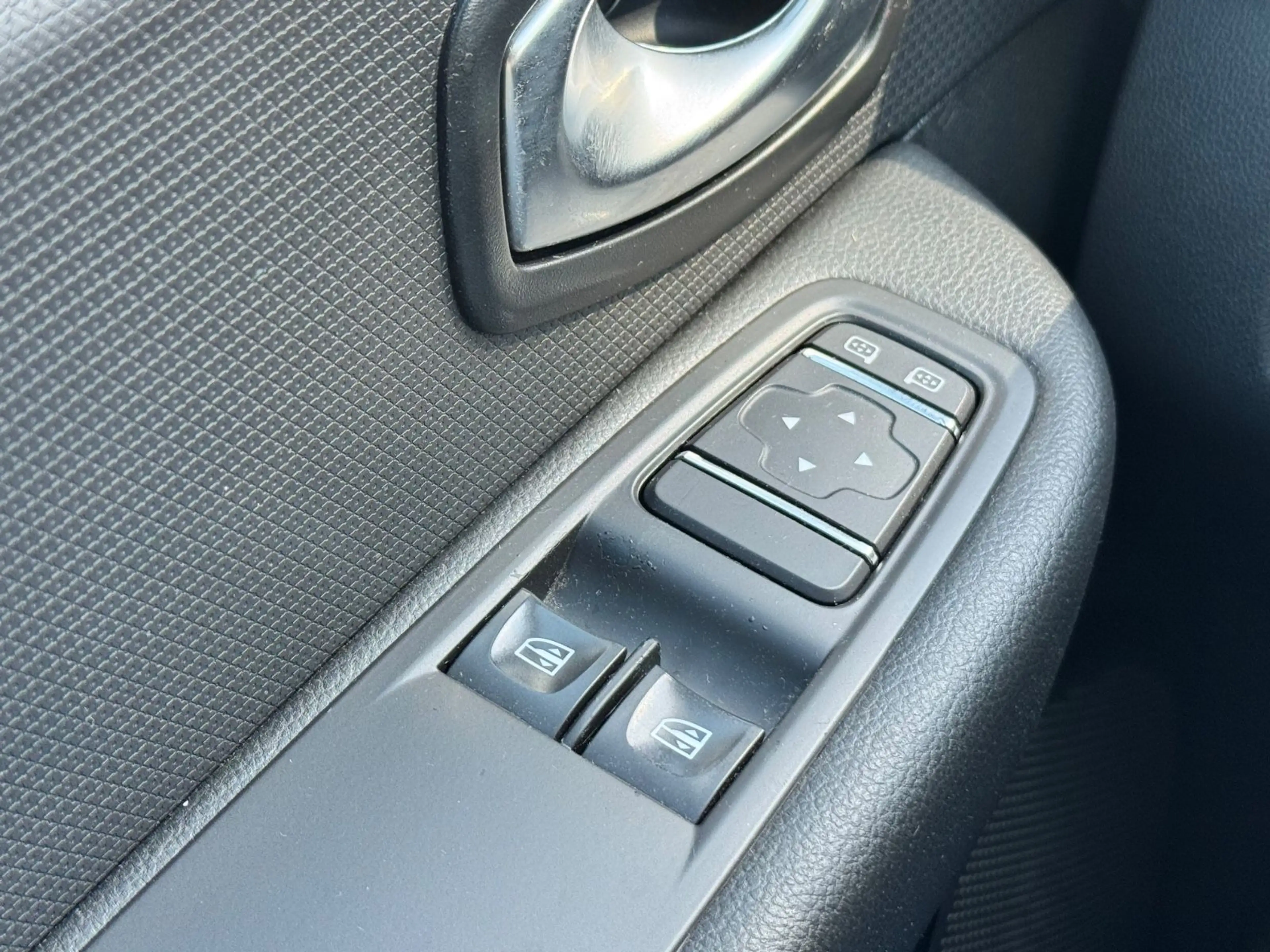 Renault Clio IV Limited /Top Gepflegt/Navi-PDC/ — photo 13