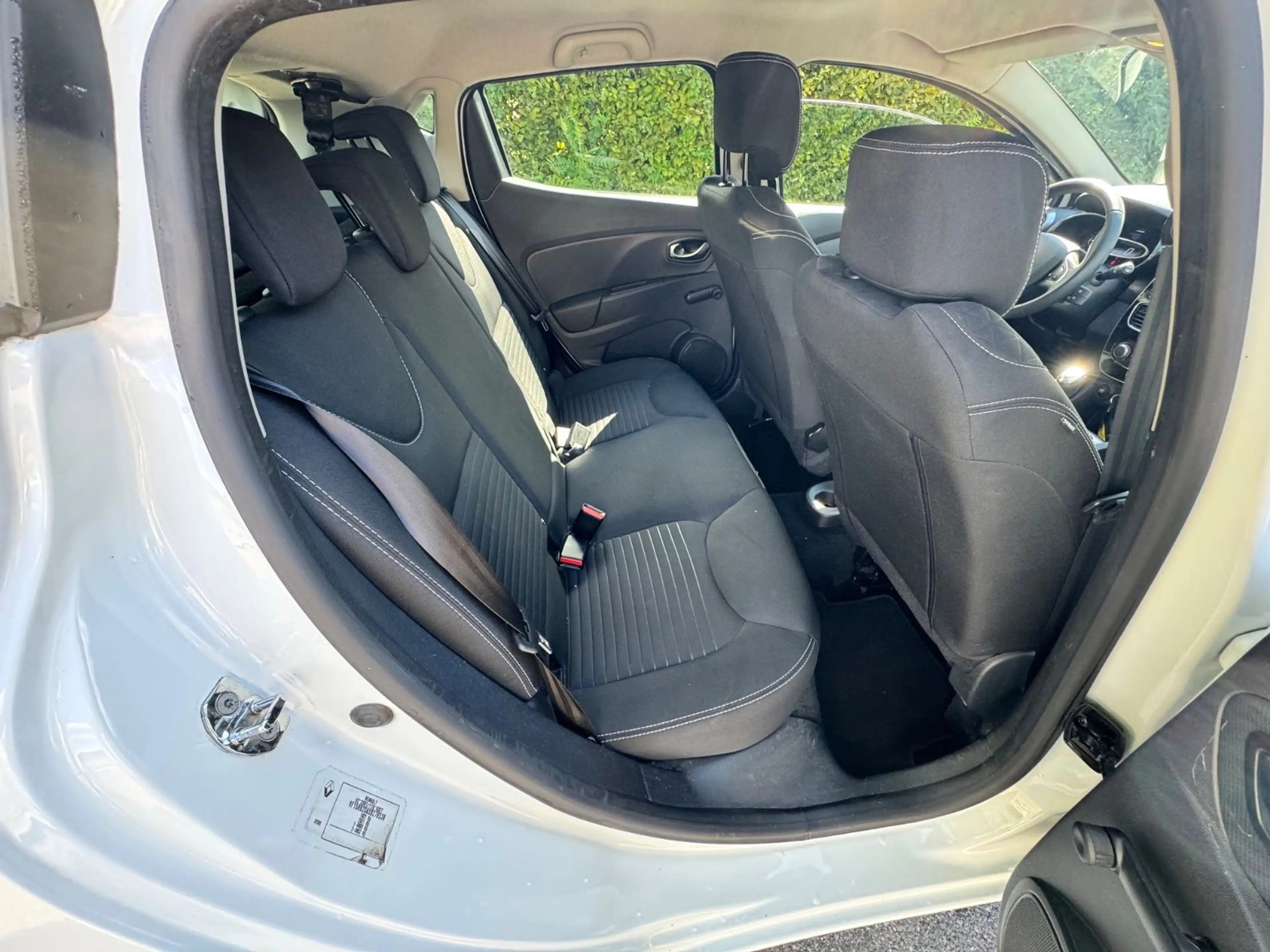 Renault Clio IV Limited /Top Gepflegt/Navi-PDC/ — photo 5