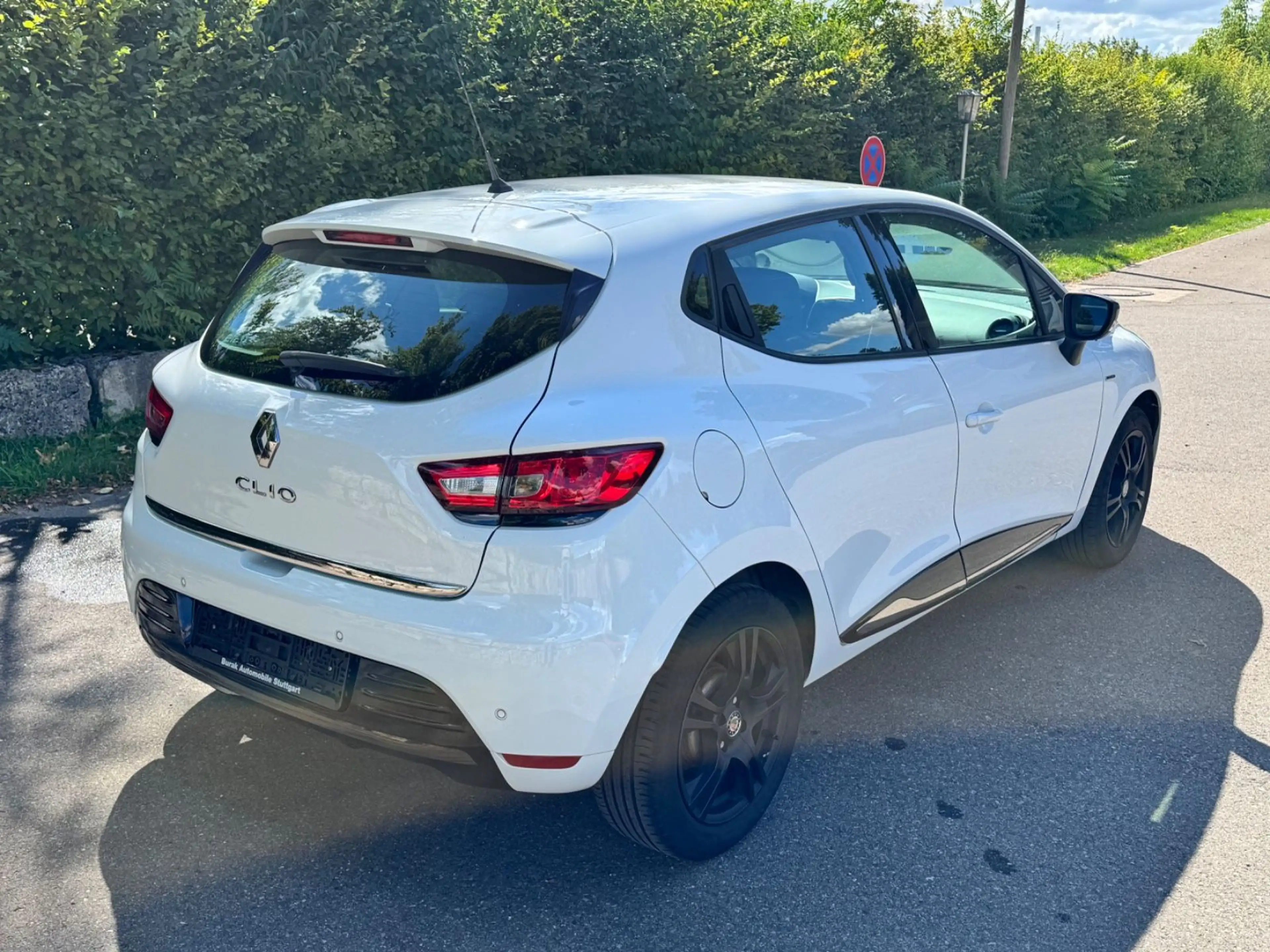 Renault Clio IV Limited /Top Gepflegt/Navi-PDC/ — photo 3