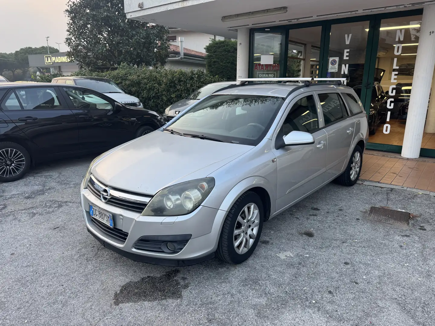 Opel Astra SW 1.4 twinport Elegance - 2