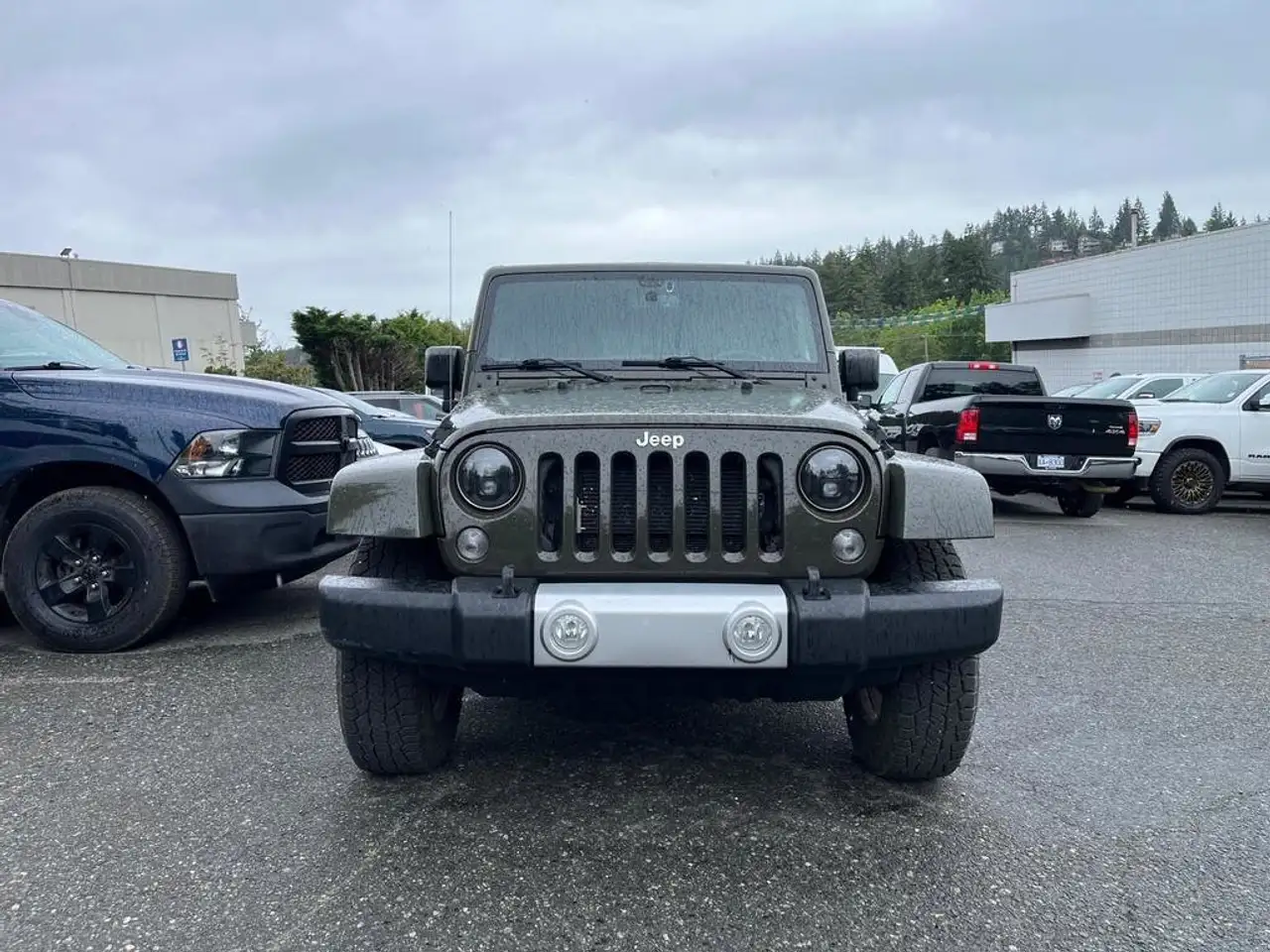 Jeep Wrangler photo Jeep Wrangler