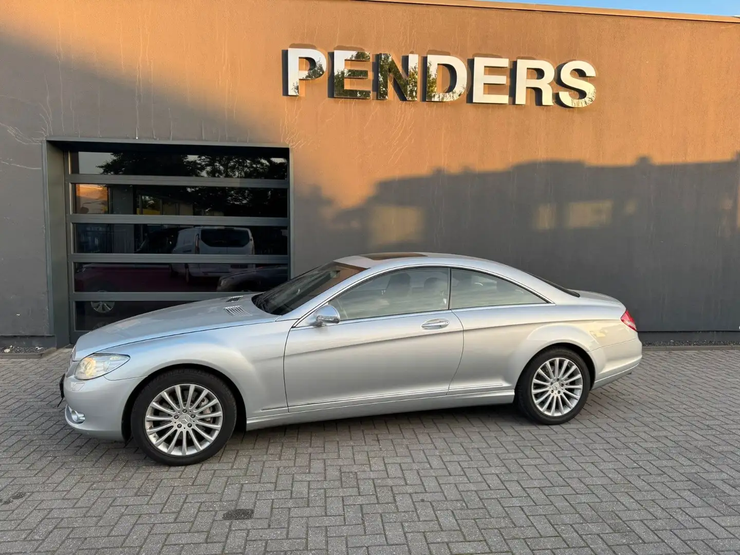 Mercedes-Benz CL 500 Coupe *Schiebedach*Xenon*Shz* Silber - 2