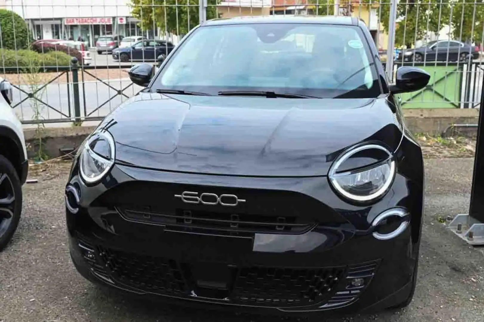 Fiat 600e Red Fekete - 2