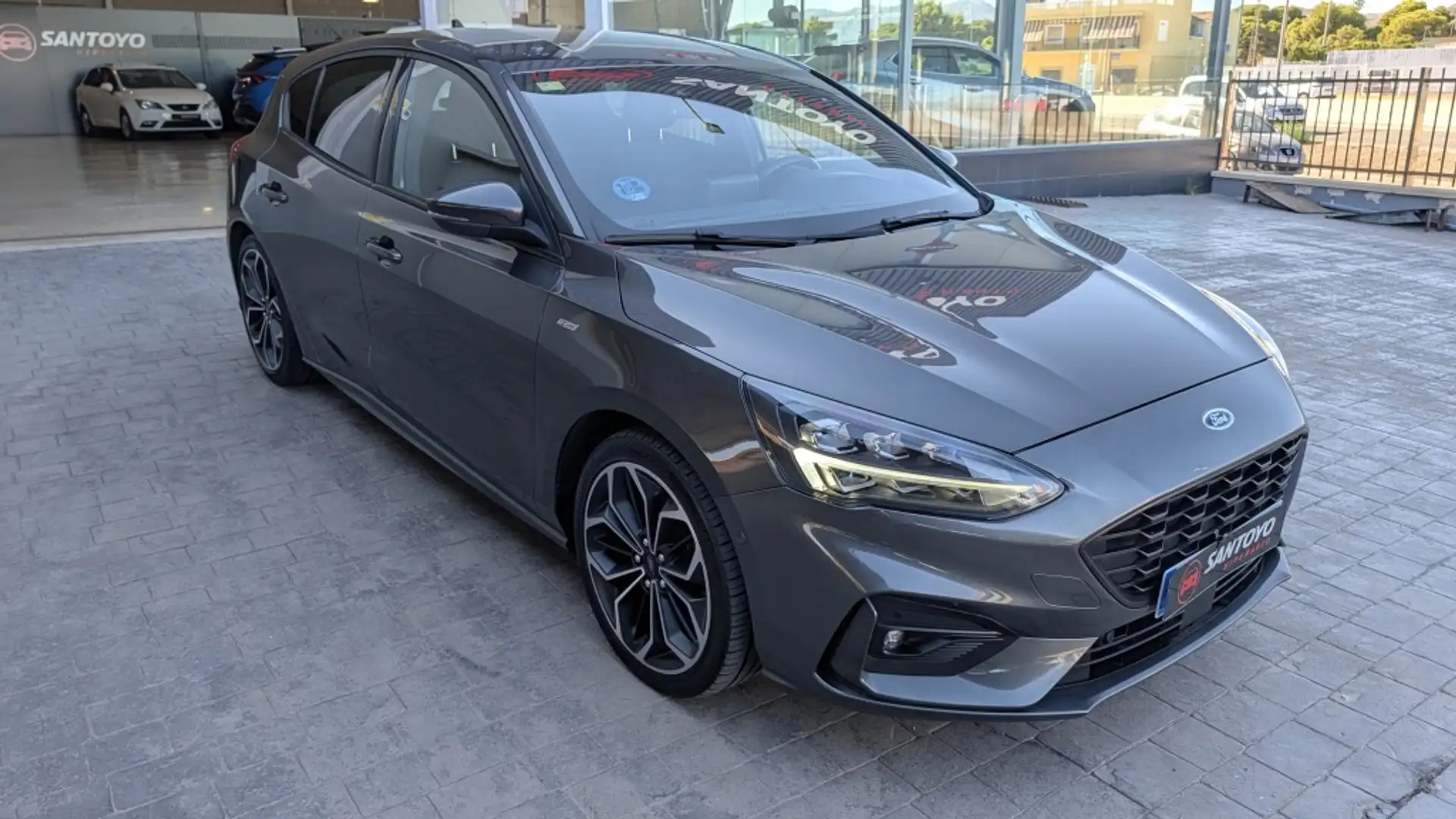Ford Focus 1.0 Ecoboost MHEV ST Line 125 Gris - 1
