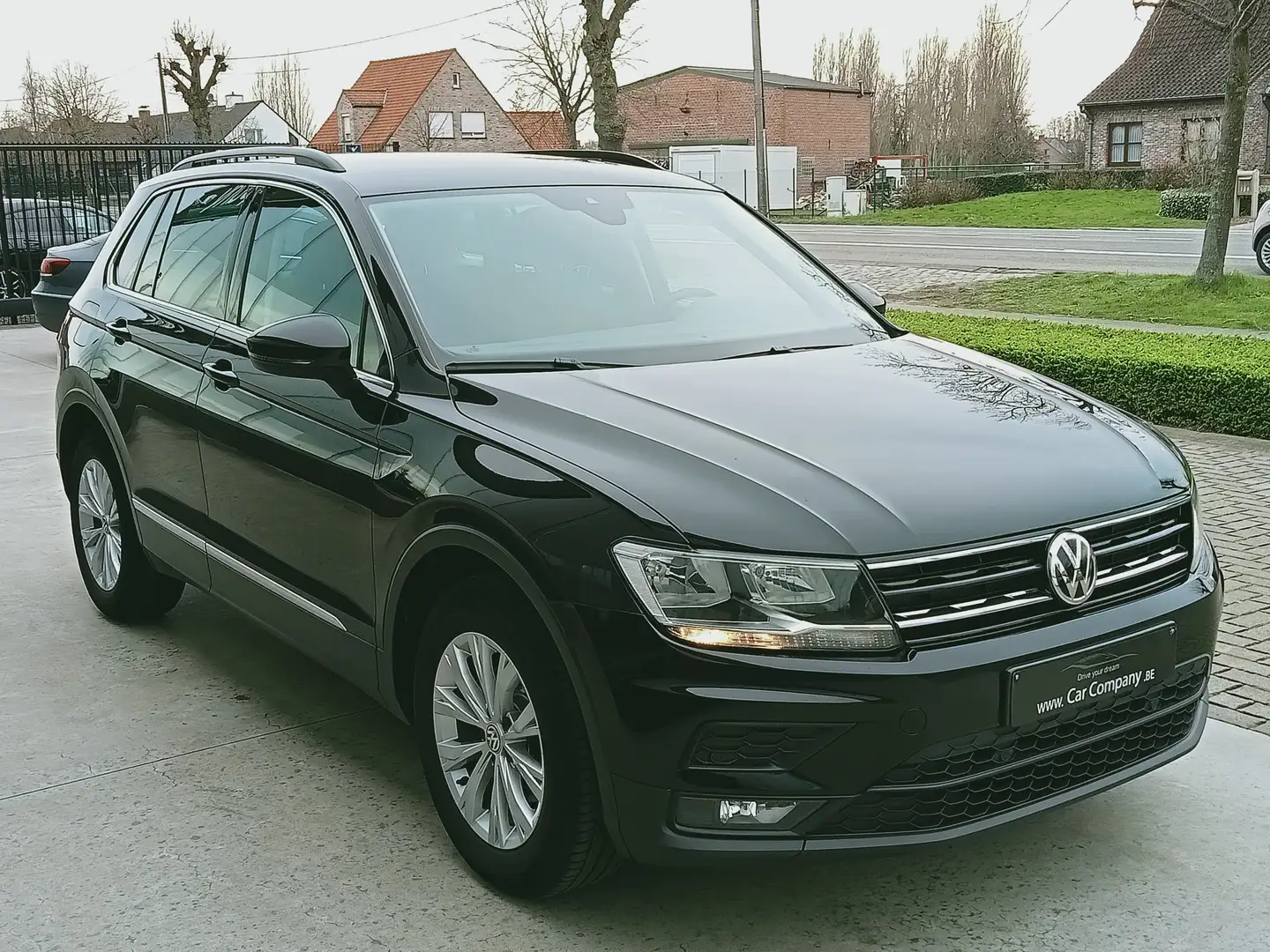 Volkswagen Tiguan 1.5 TSI 150PK COMFORTL*GPS*ACC*PHONE LINK*PDC*DAB Fekete - 2