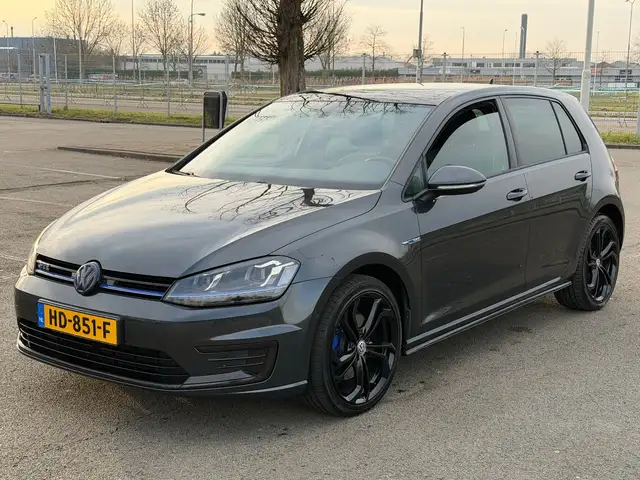 Volkswagen Golf GTE 1.4 TSI DSG - NAVI - PANO