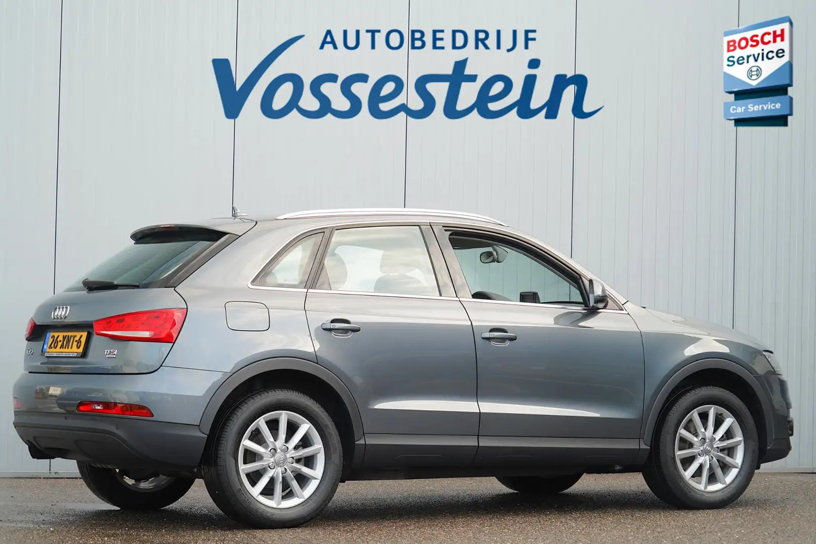 Audi Q3 2.0 TFSI quattro Pro Line / 1e Eigenaar / 41dkm NA Grijs - 2