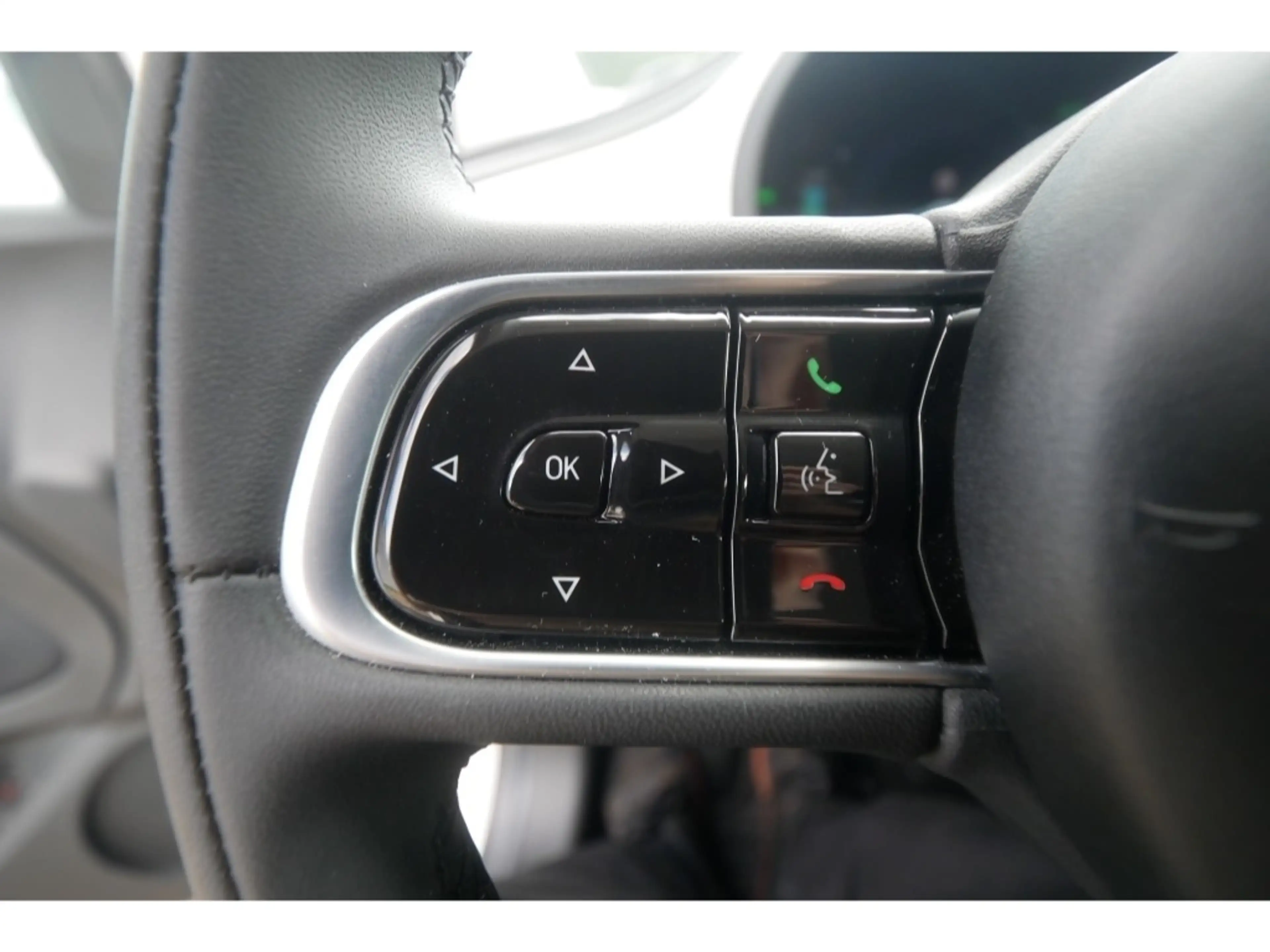 Fiat 500e AT 42 Kwh 118PS KOMFORT KAMERA SHZ ALU — photo 14