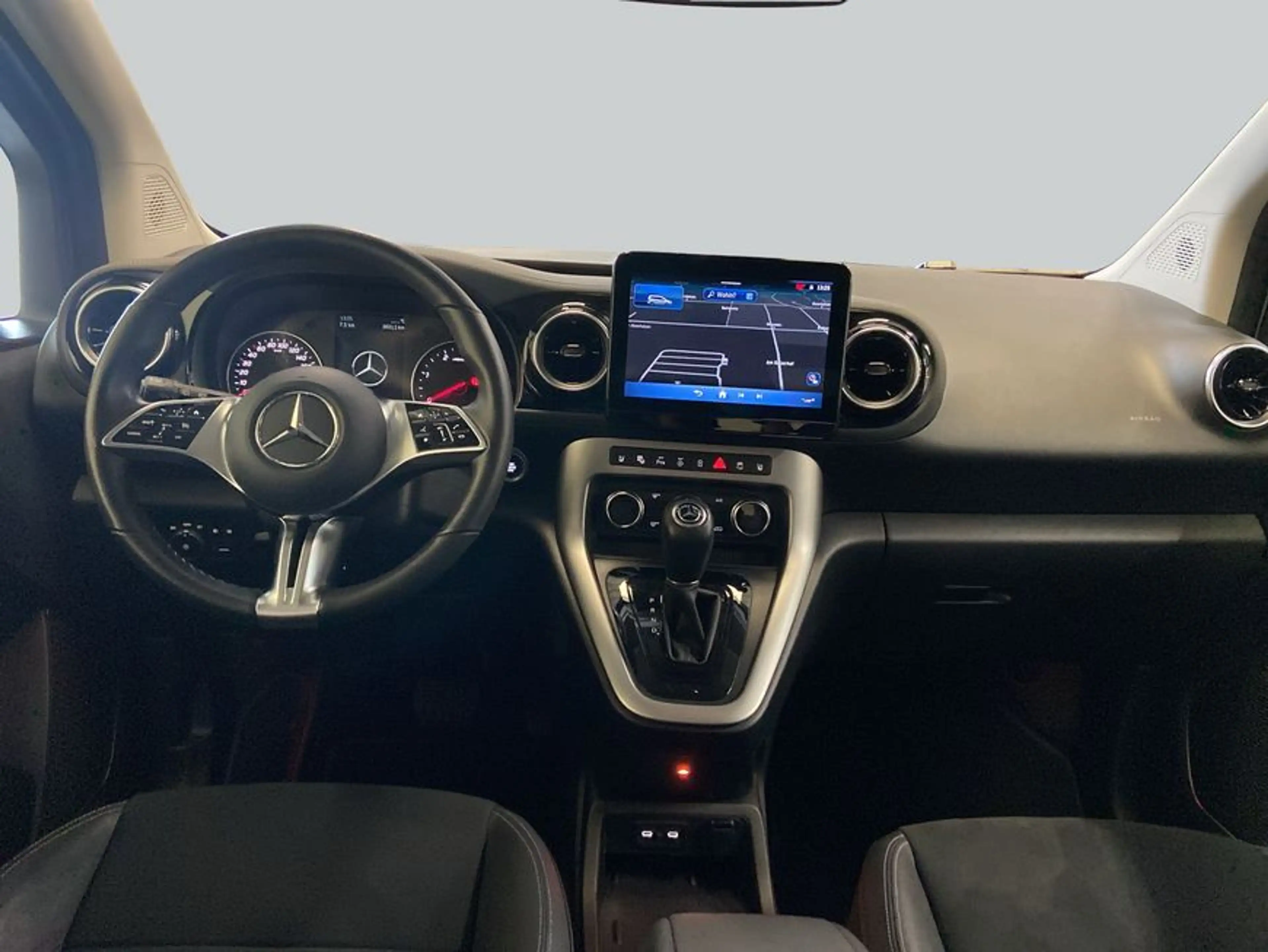 Mercedes-Benz T-Class T-Klasse — photo 13