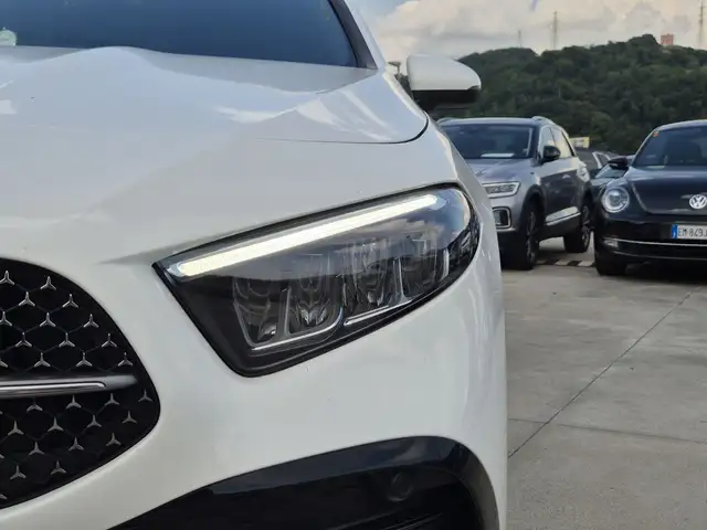 Mercedes-Benz A-Class view 15