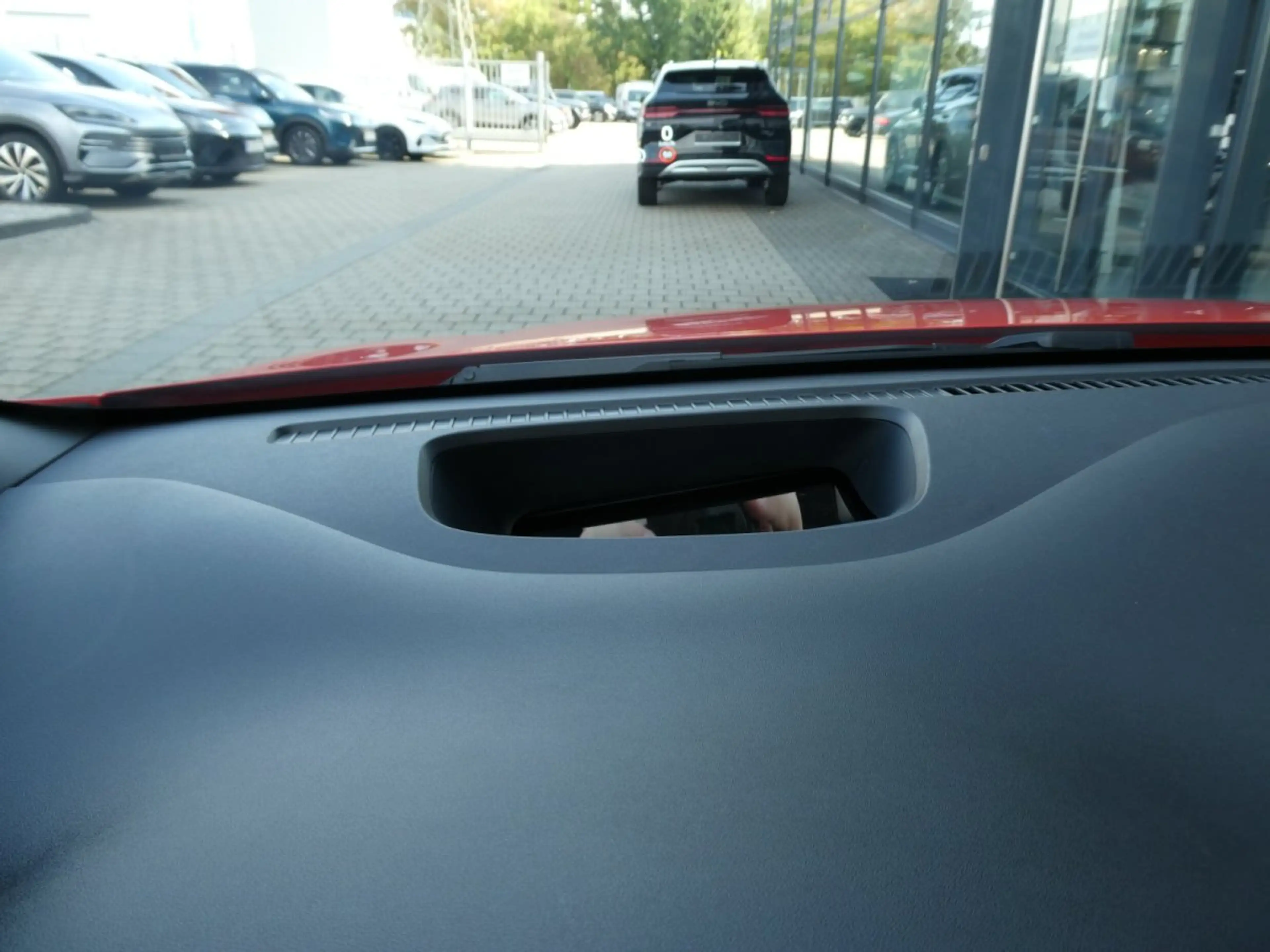 BYD Dolphin G DM-i Comfort*18,3 kWh *Glasdach*Head-Up*360Grad — photo 13