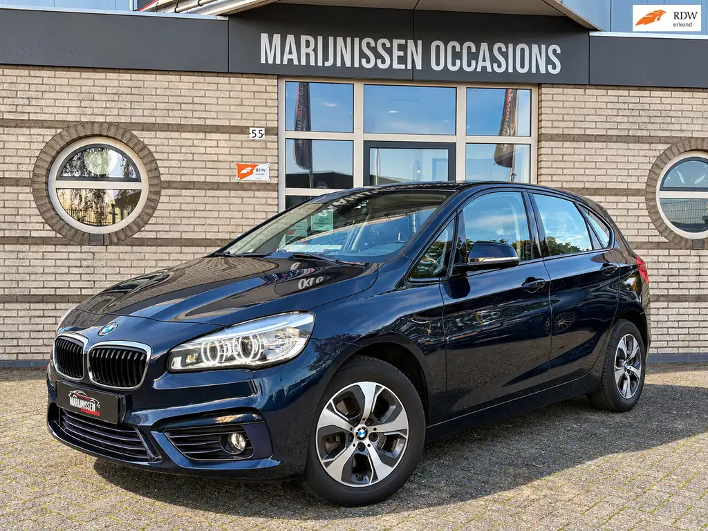 BMW 218