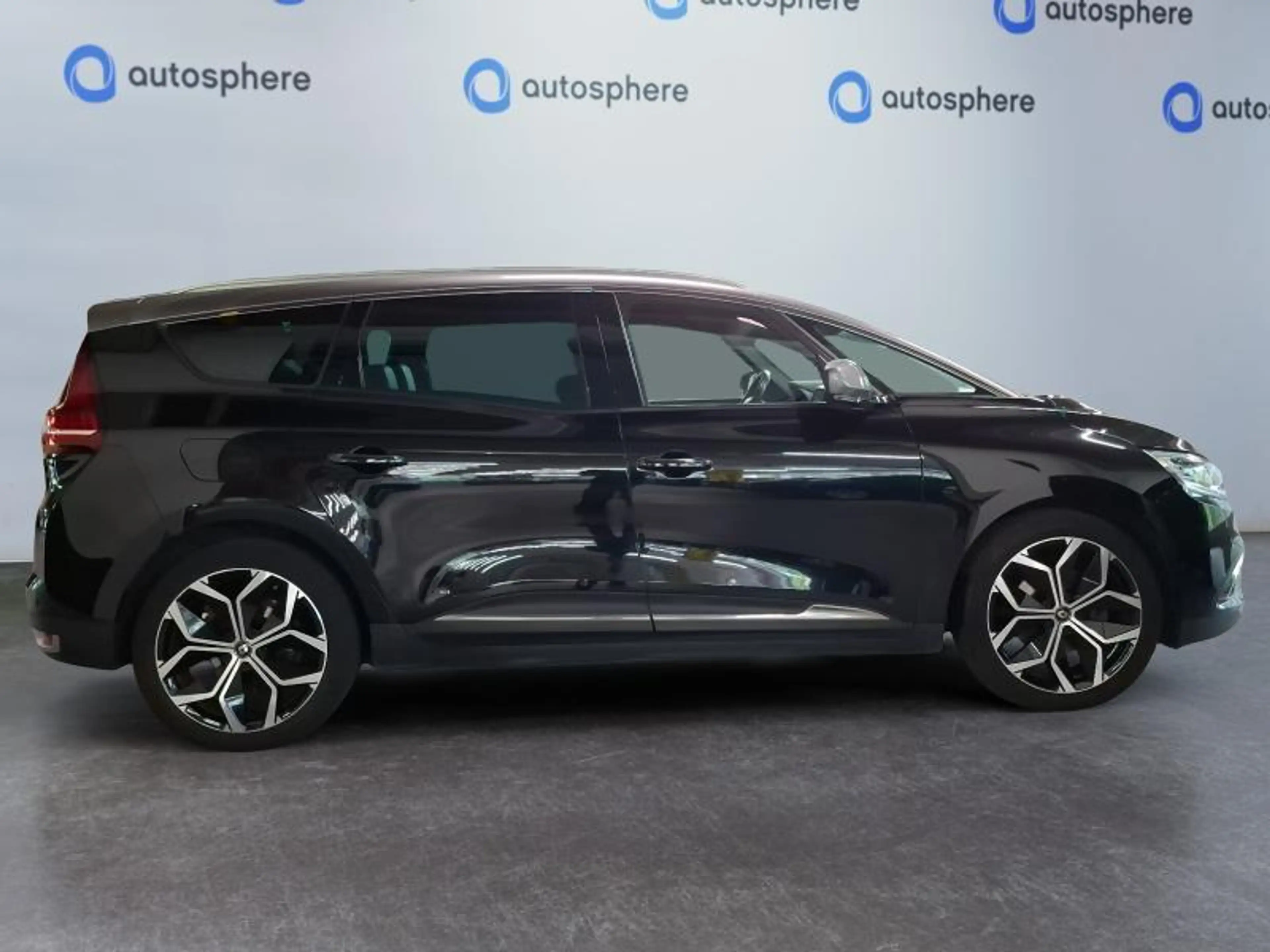 Renault Grand Scenic Intens — photo 4