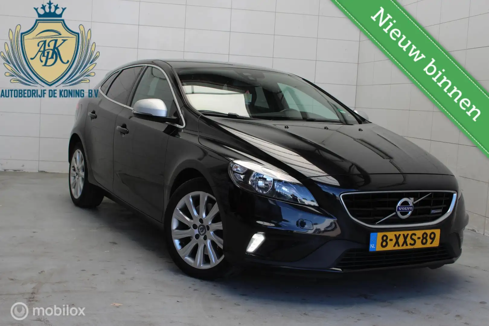 Volvo V40 2.0 D4 R-Design 191PK Leer NAVI Czarny - 2