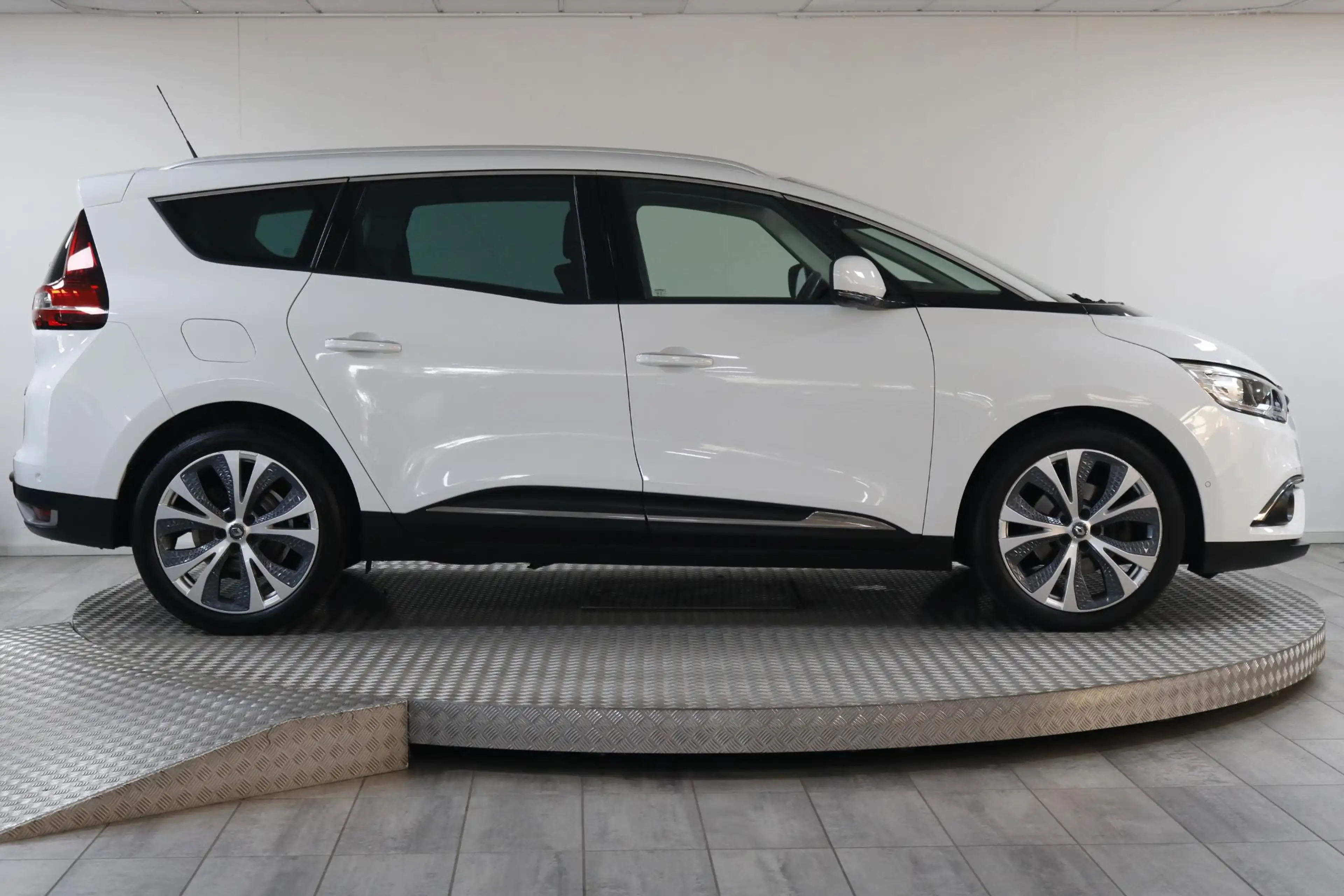 Renault Grand Scenic 1.3 TCe Intens Clima | Cruise | Carplay | Trekhaak — photo 7
