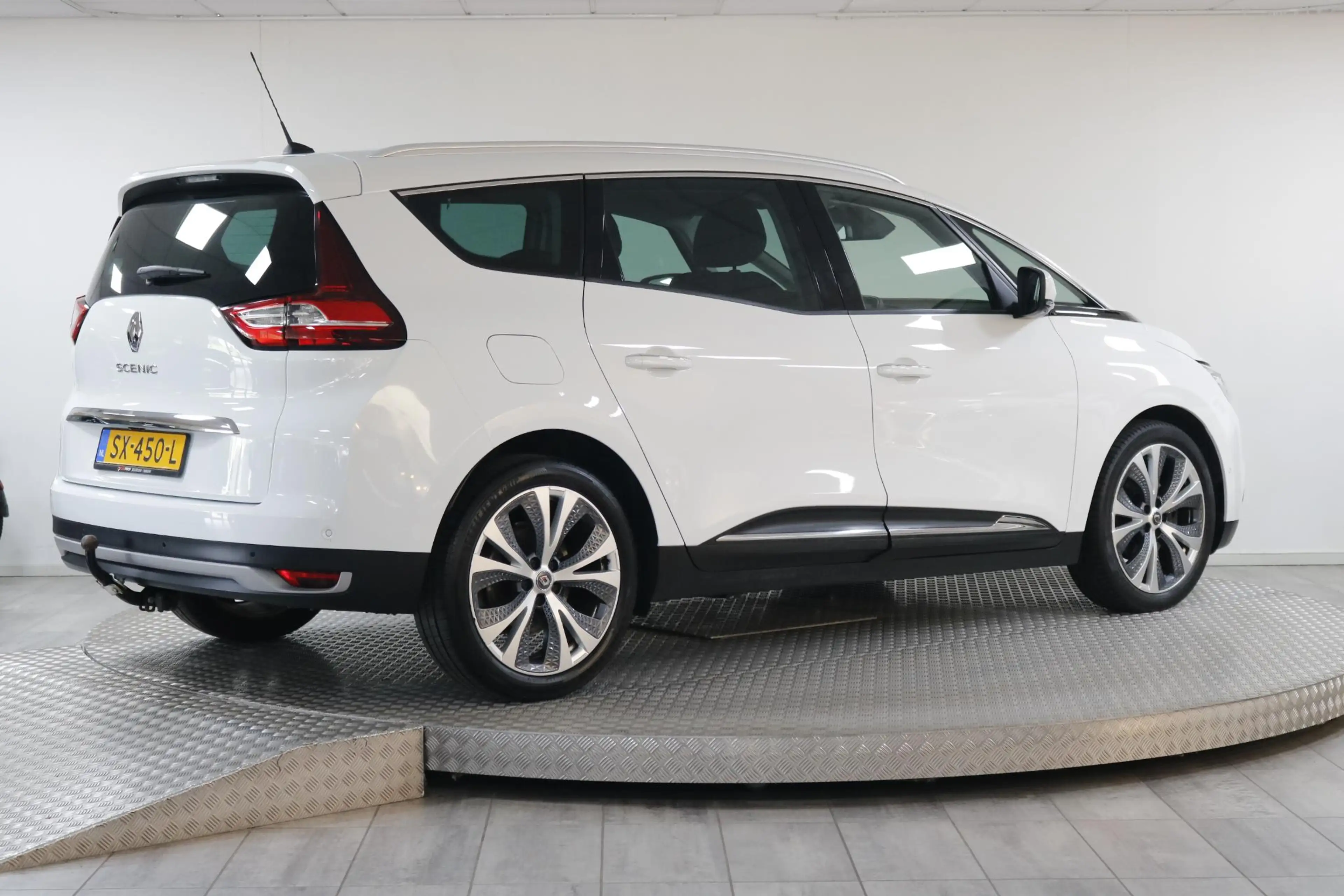 Renault Grand Scenic 1.3 TCe Intens Clima | Cruise | Carplay | Trekhaak — photo 2