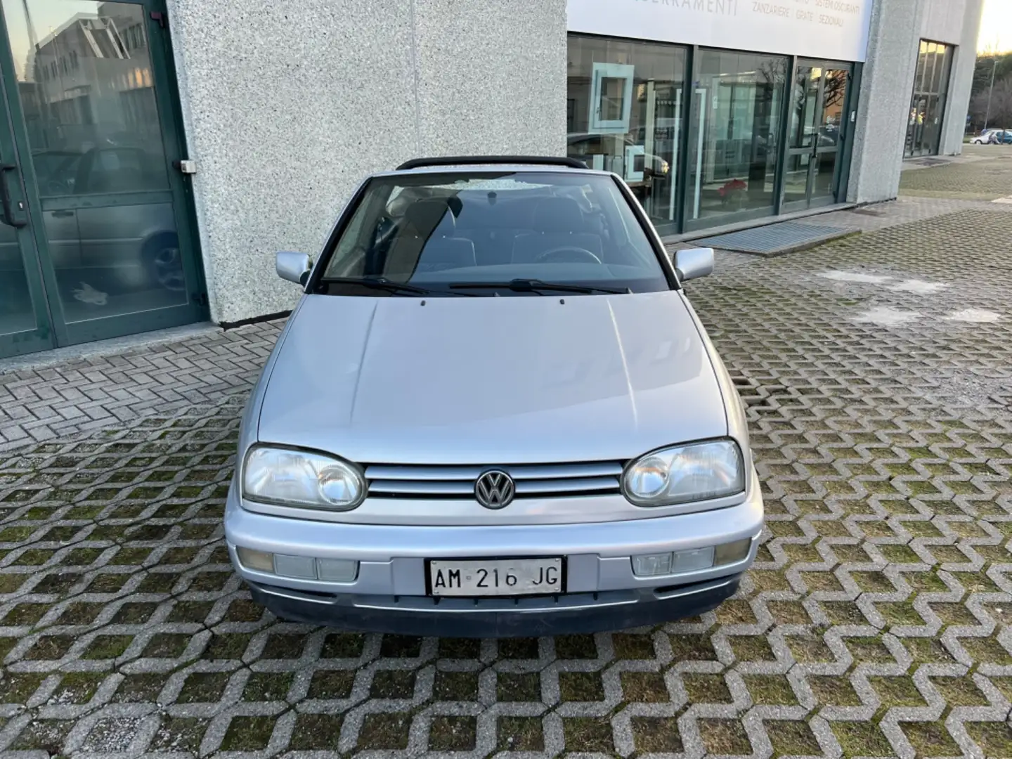 Volkswagen Golf Cabriolet Golf Cabriolet 1.6 101Cv*Clima*Cerchi*Aux*Usb Gümüş rengi - 2