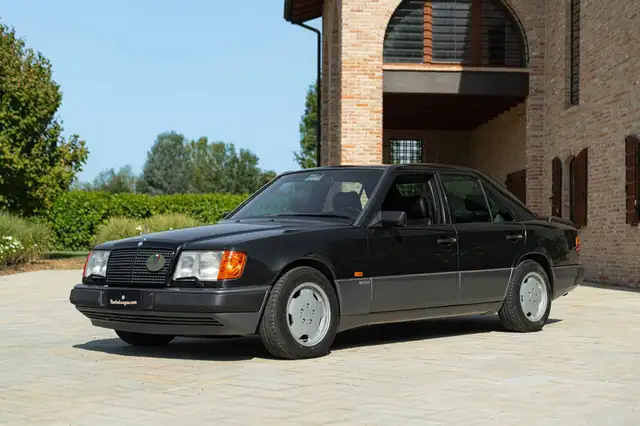 Mercedes-Benz 300 E-24V SPORTLINE