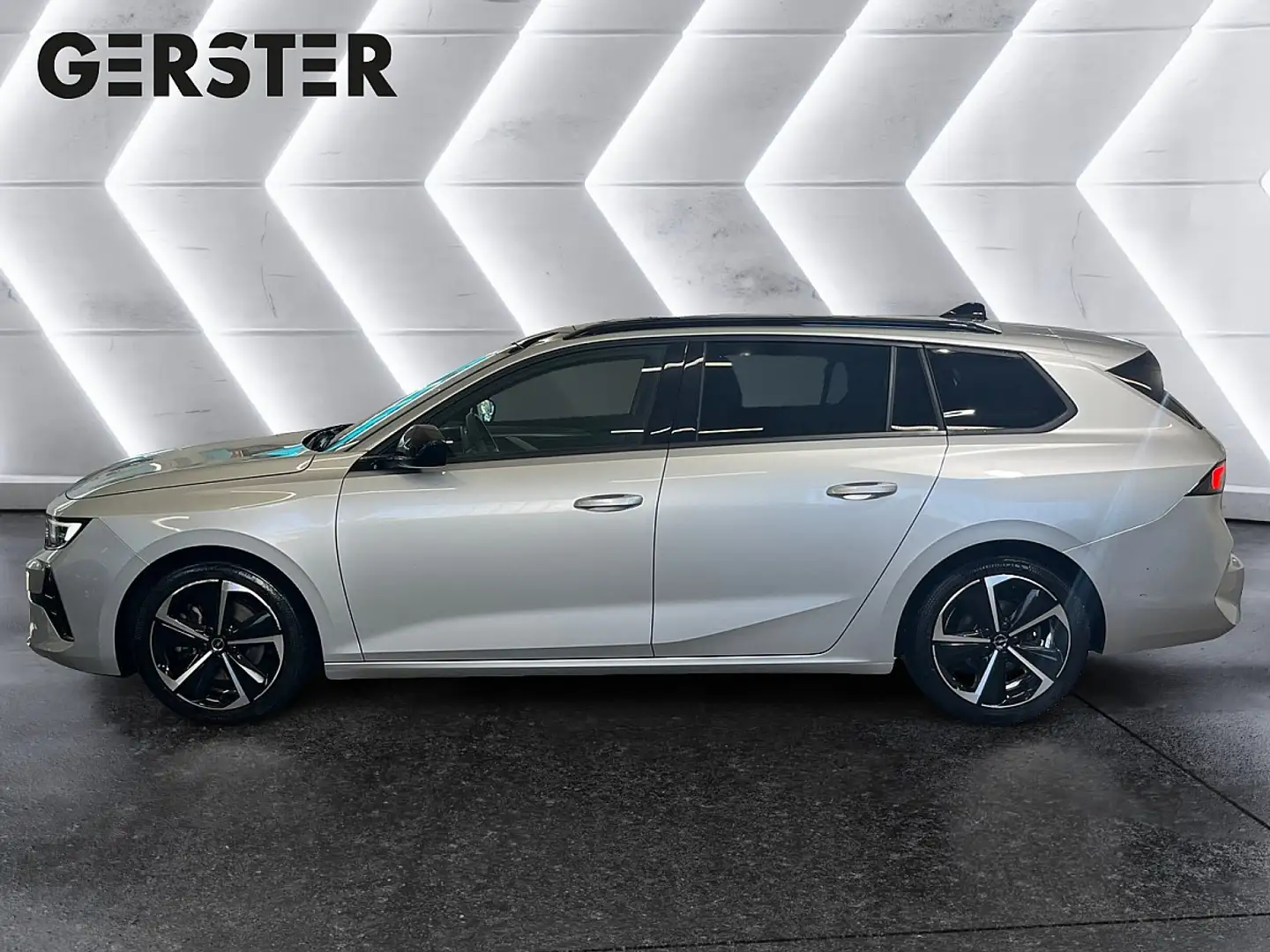 Opel Astra ST 1,2 Turbo GS Aut. Zilver - 2