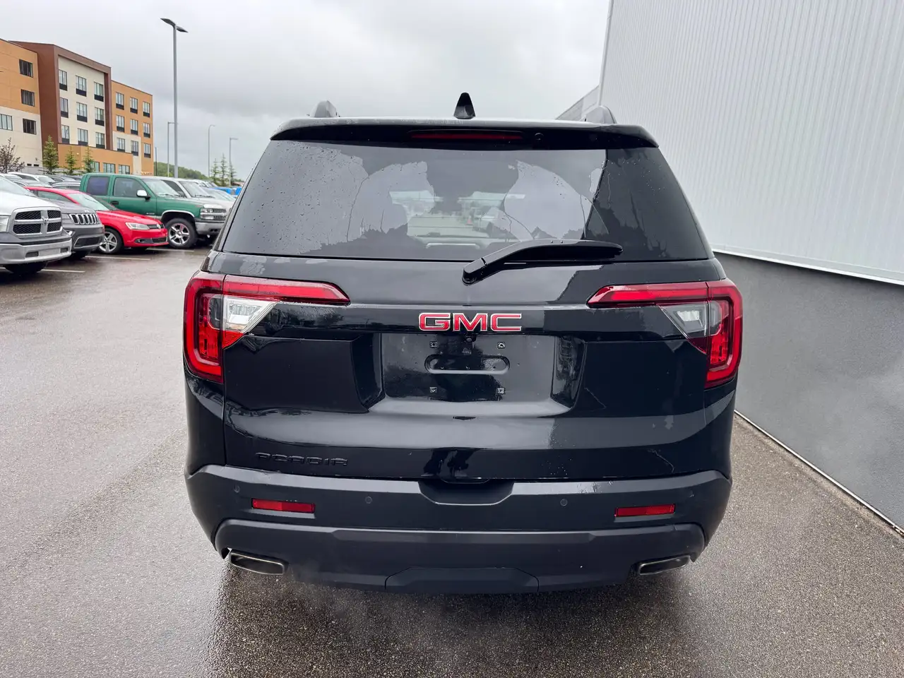 GMC Acadia снимка GMC Acadia