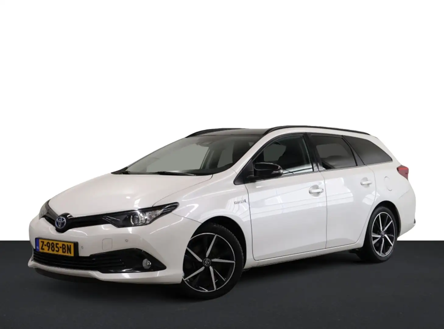 Toyota Auris Touring Sports 1.8 Hybrid Dynamic Ultimate | Trekh Blanco - 1