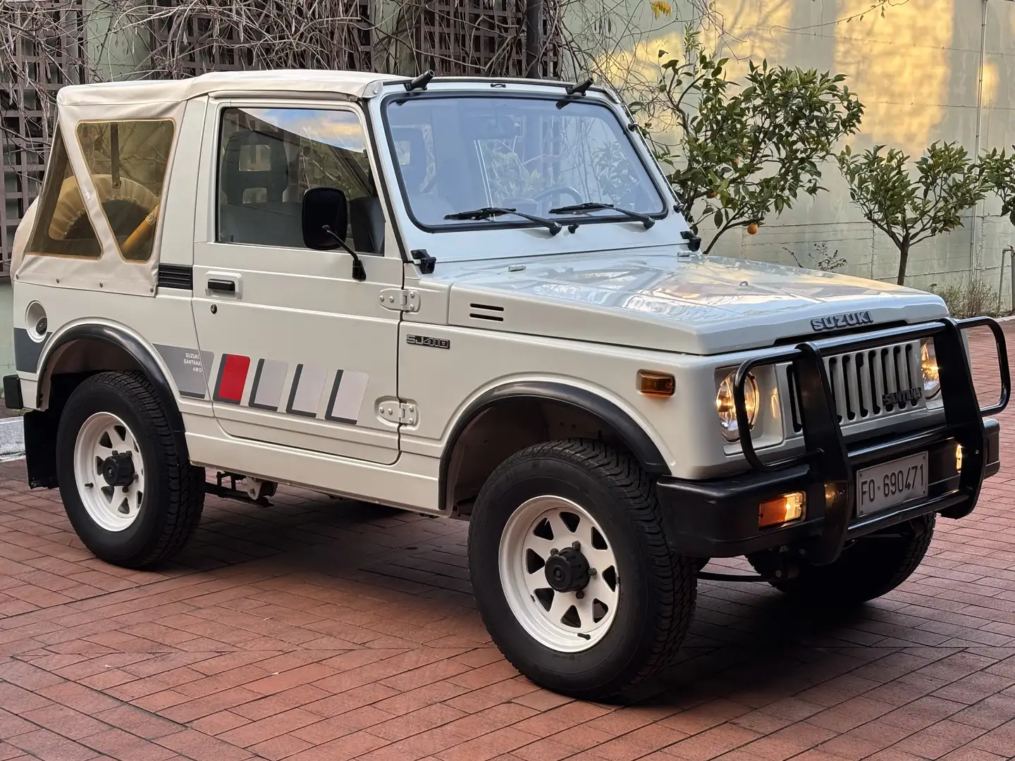 Suzuki Santana SJ 410 Cabrio Weiß - 2