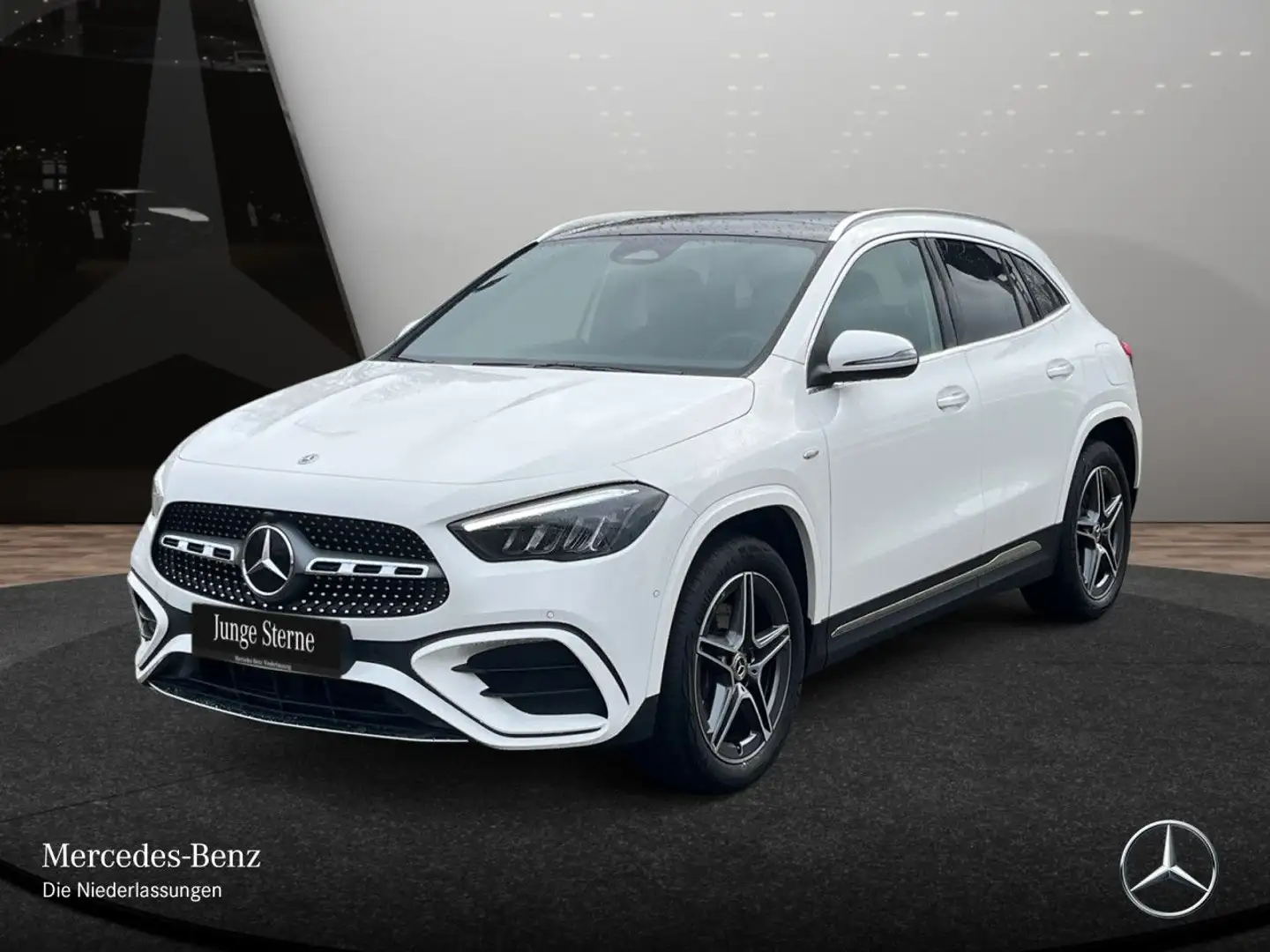 Mercedes-Benz GLA 250 e AMG+PANO+LED+KAMERA+KEYLESS+8G Weiß - 2