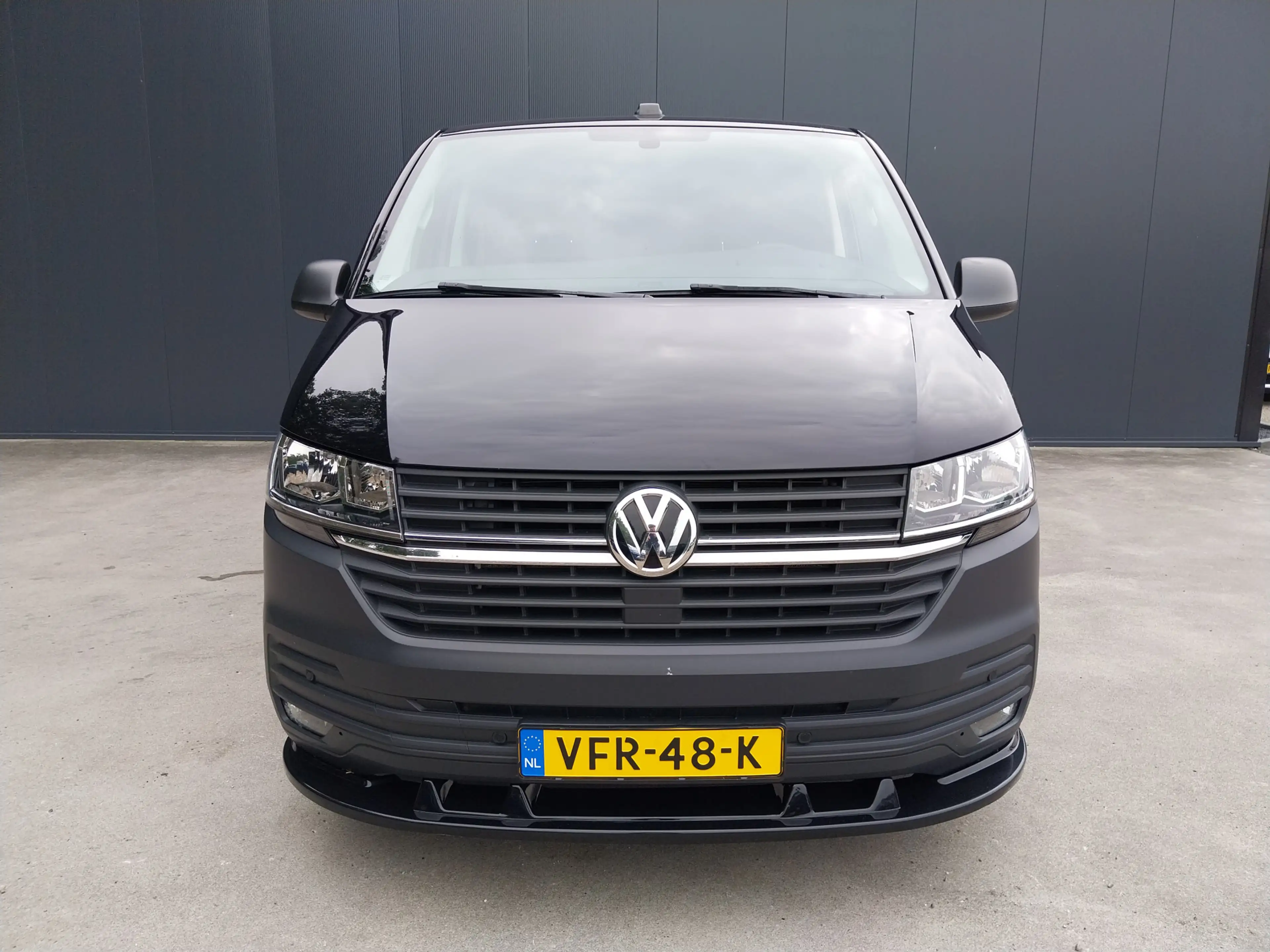 Volkswagen T6.1 Transporter 2.0 TDI 150 PK L2H1 NAVI CRUISE AIRCO 20 INCH TREK — photo 14