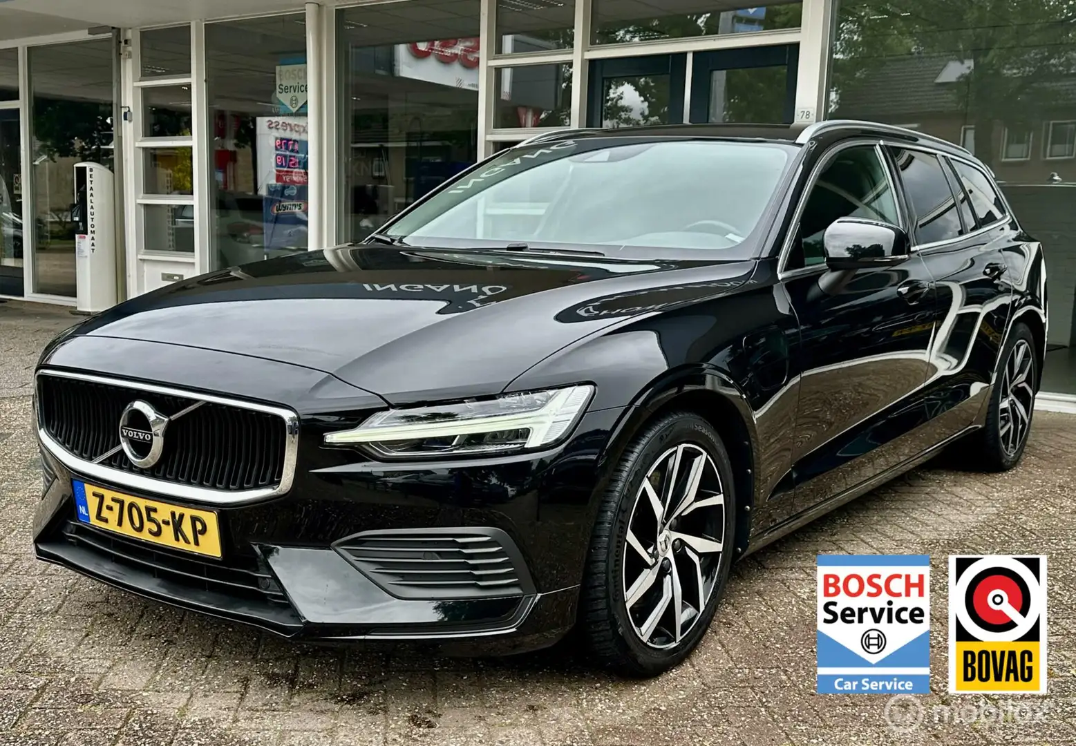 Volvo V60 2.0 T6 Recharge AWD Led, Camera, Climat, LM.. Noir - 1