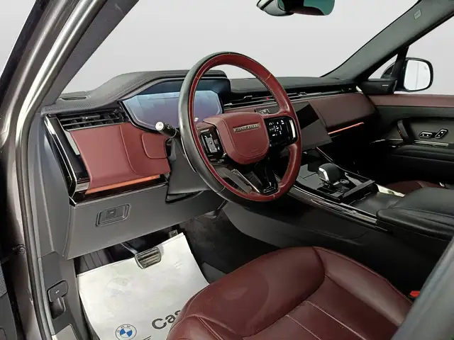 Land Rover Range Rover Sport view 7