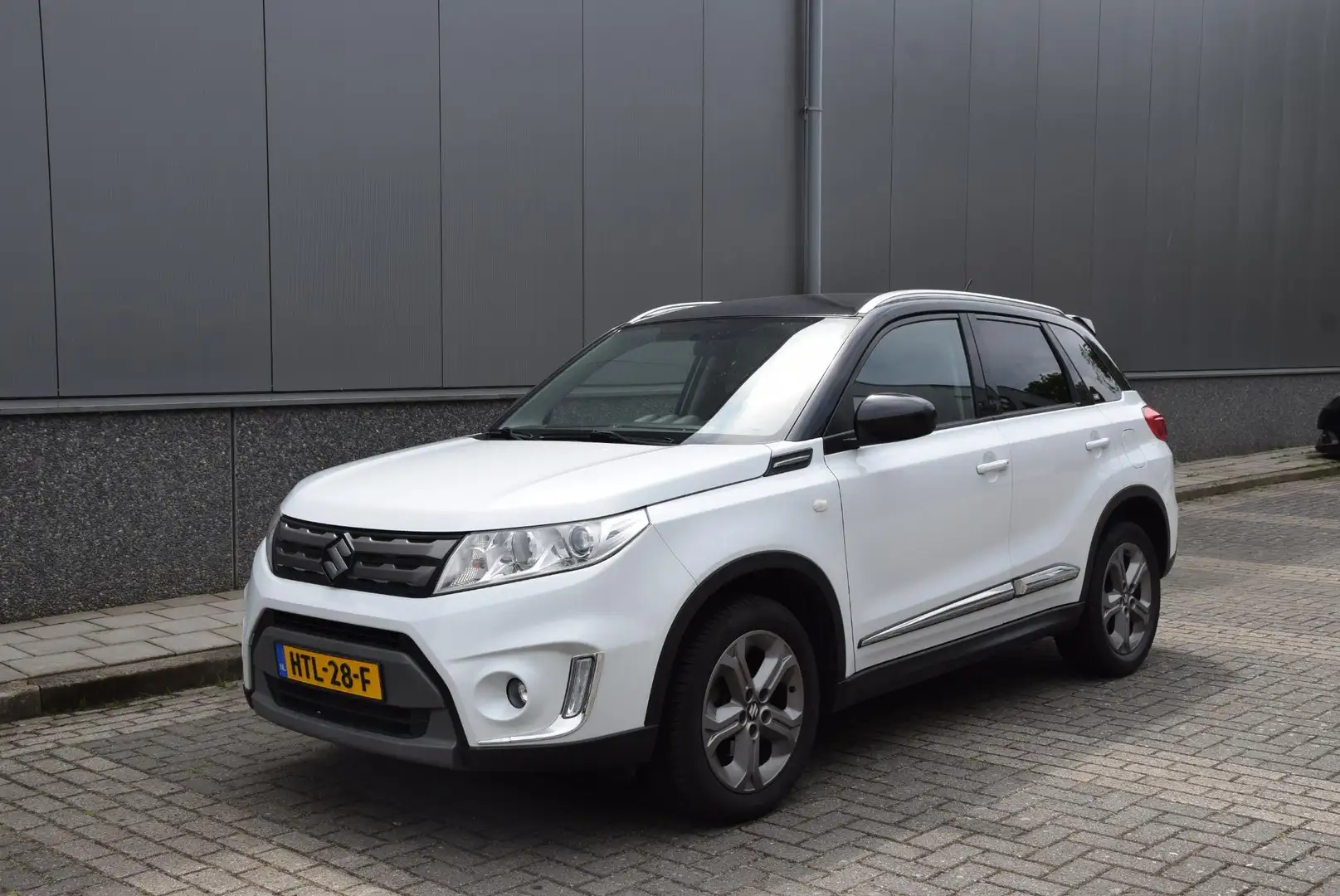 Suzuki Vitara 1.6 Exclusive | Apple carplay/android | Cruise con Blanc - 2