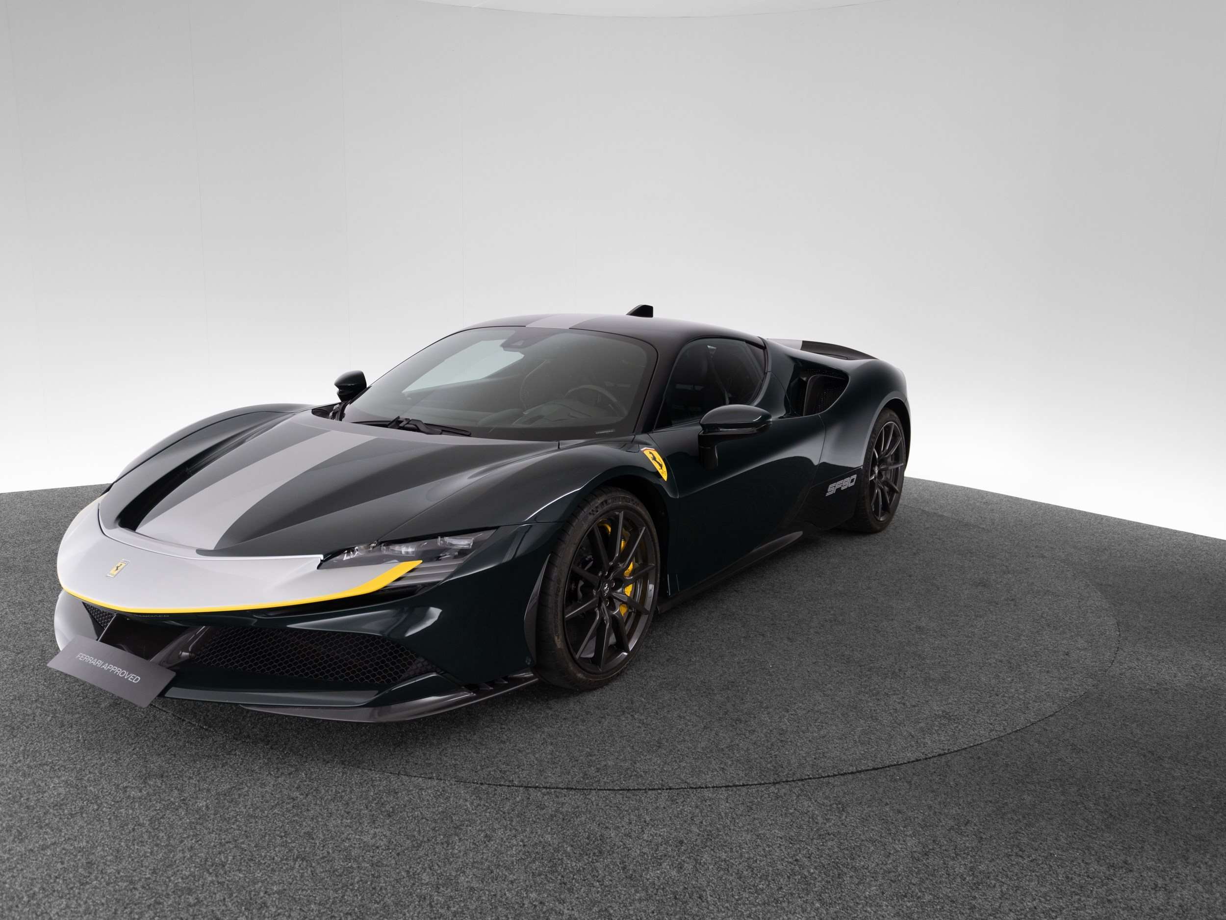 Brugt Ferrari Sf90 Stradale 4.0