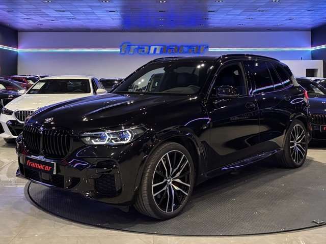 BMW X5 xDrive 30dA - foto 1