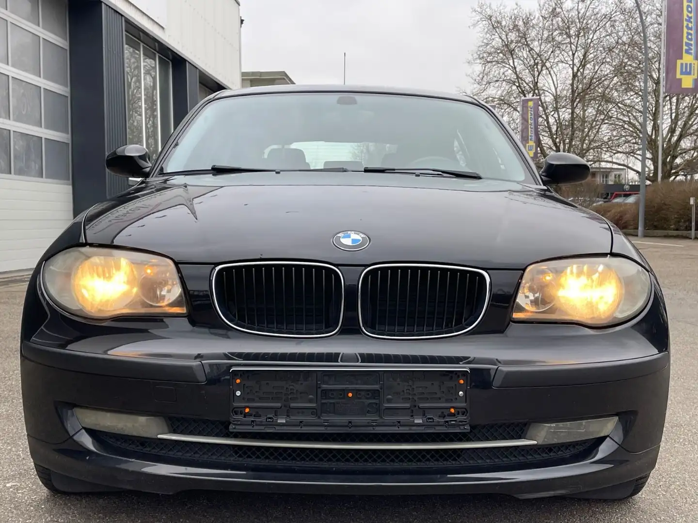 BMW 116 i-Klimaautomatik-TÜV12-2026 Noir - 2