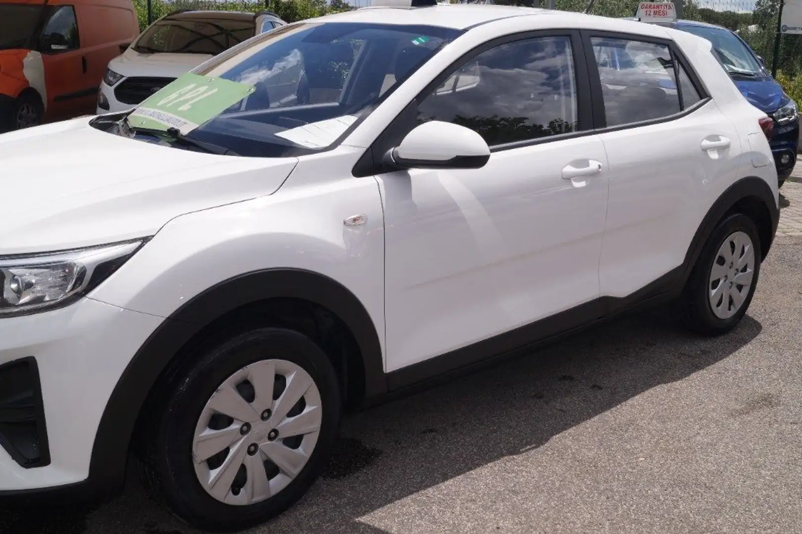 Kia Stonic 1.2 DPI ECO GPL Urban Blanco - 2