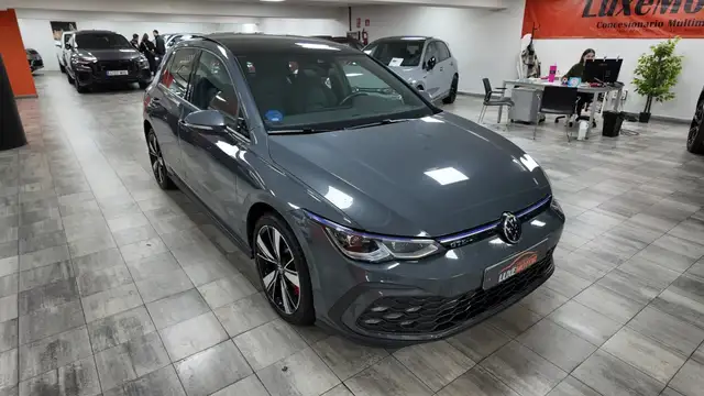 Volkswagen Golf view 8