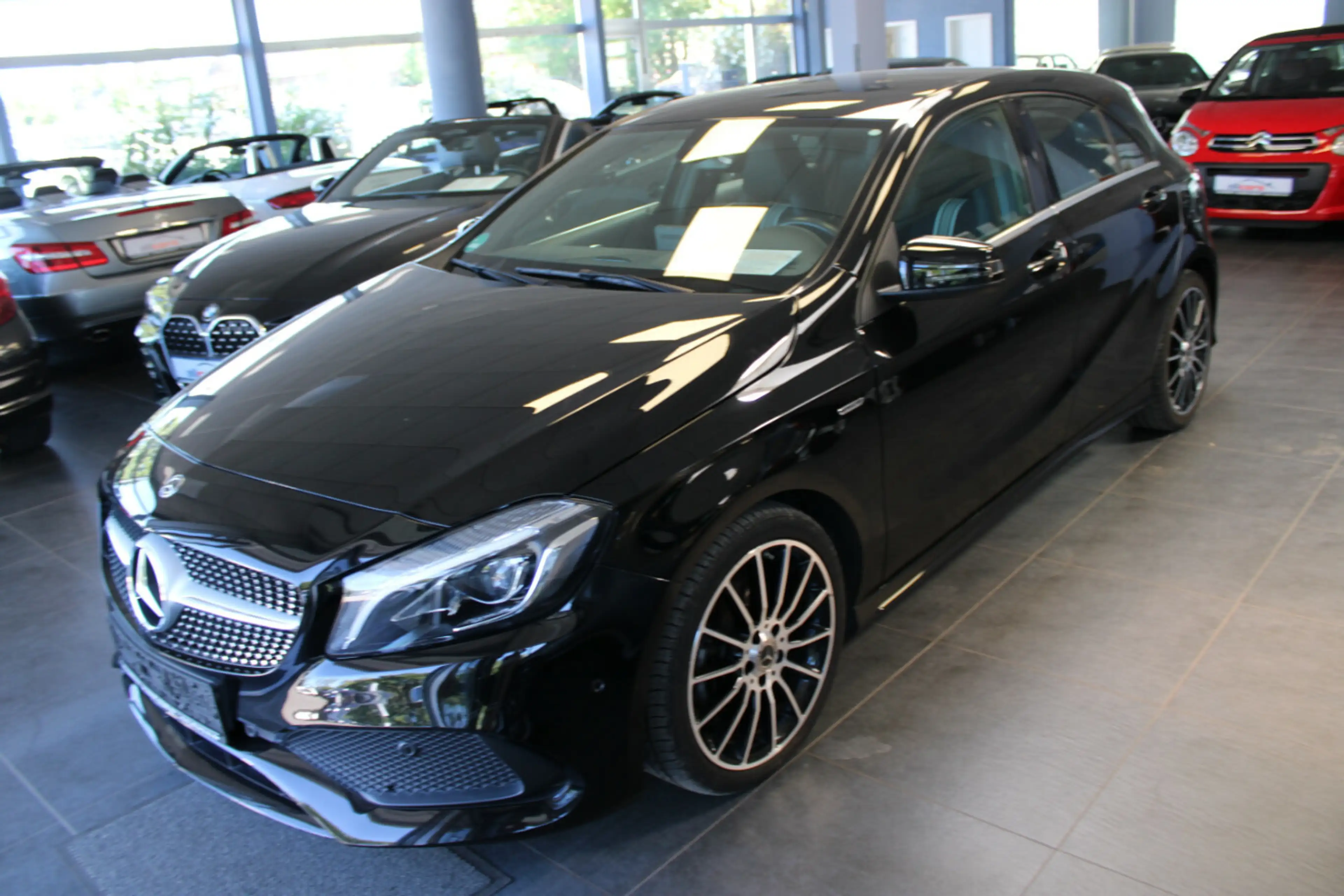 Mercedes-Benz A 180 d 7G-DCT Peak Edition AMG — photo 3